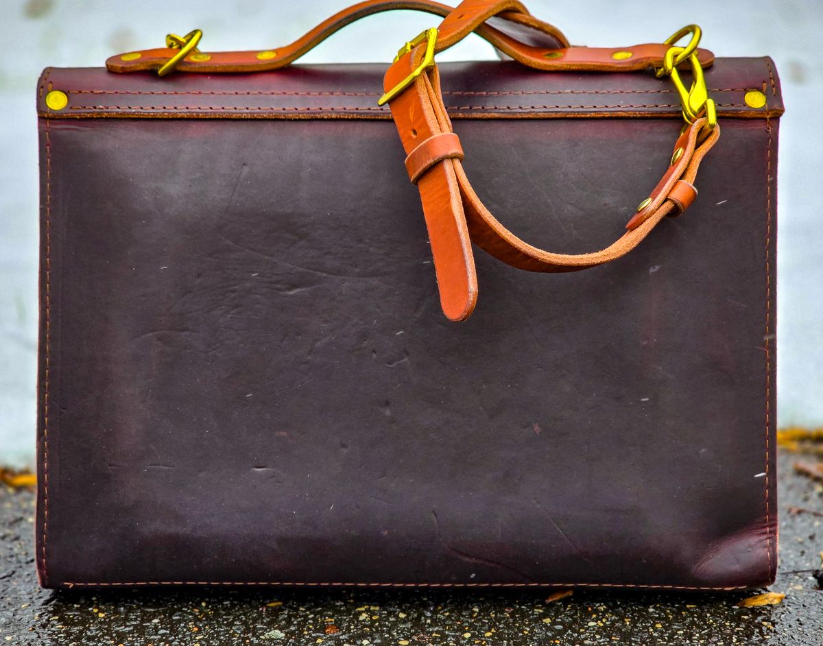 Photo by fallabel on December 5, 2025 of the Nicks Travel Bag in Wickett & Craig Burgundy Double Stuffed.