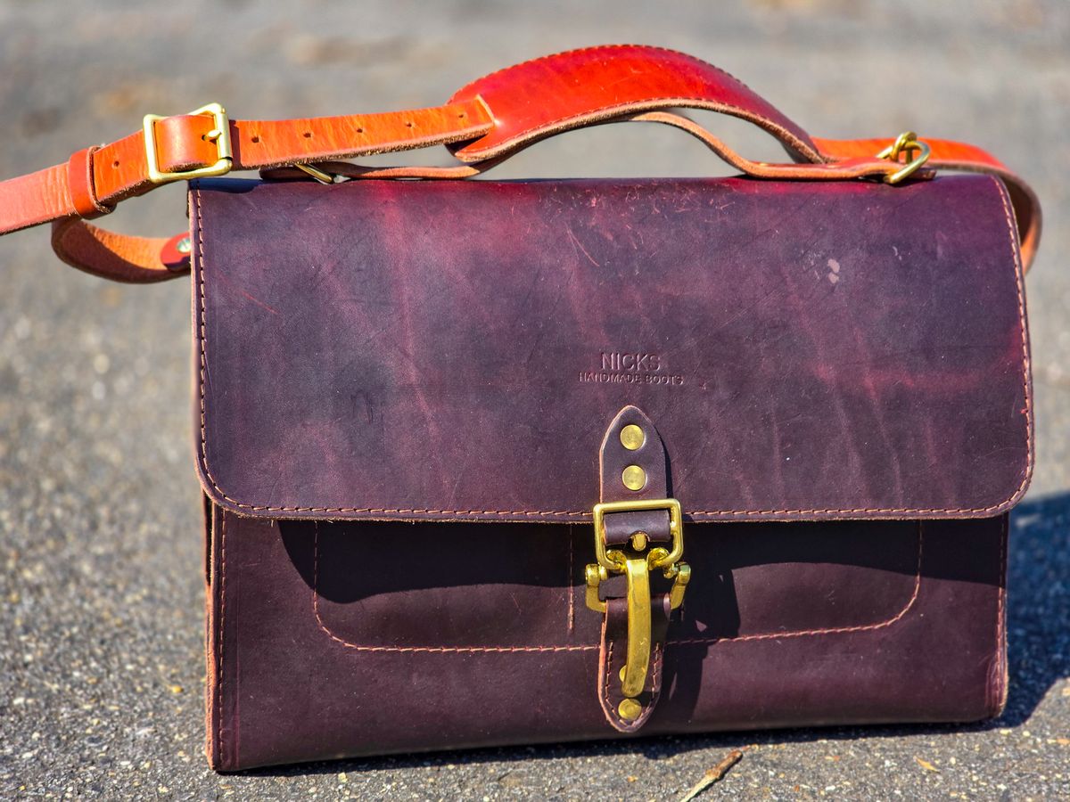 Photo by fallabel on March 1, 2026 of the Nicks Travel Bag in Wickett & Craig Burgundy Double Stuffed.