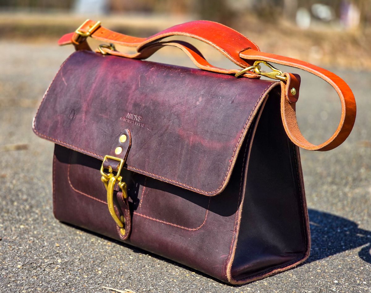 Photo by fallabel on March 1, 2026 of the Nicks Travel Bag in Wickett & Craig Burgundy Double Stuffed.