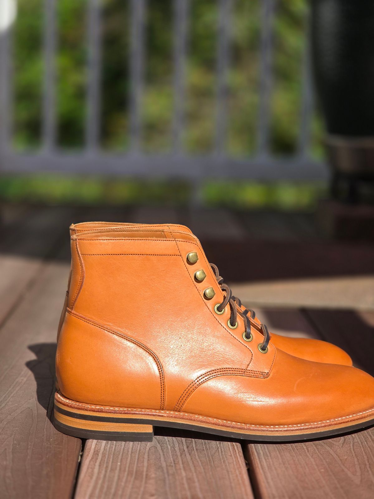 Photo by fallabel on October 5, 2025 of the Grant Stone Diesel Boot in Horween Tan Essex.