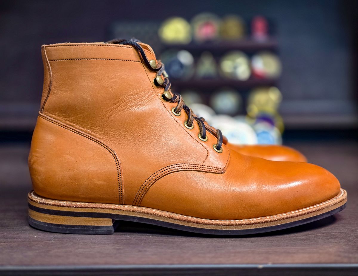 Photo by fallabel on November 4, 2025 of the Grant Stone Diesel Boot in Horween Tan Essex.
