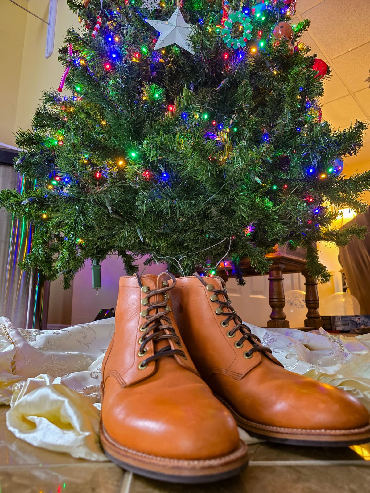 Photo by fallabel on December 5, 2025 of the Grant Stone Diesel Boot in Horween Tan Essex.