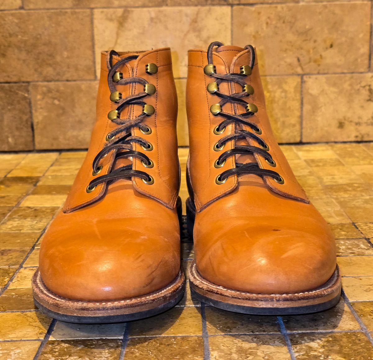 Photo by fallabel on February 5, 2026 of the Grant Stone Diesel Boot in Horween Tan Essex.
