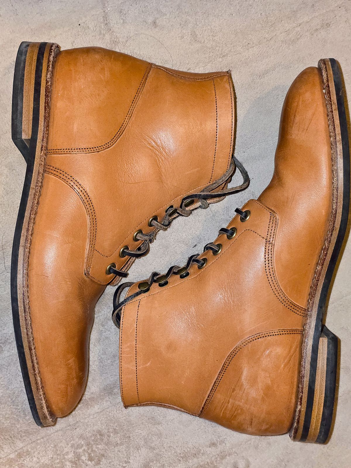 Photo by fallabel on February 5, 2026 of the Grant Stone Diesel Boot in Horween Tan Essex.