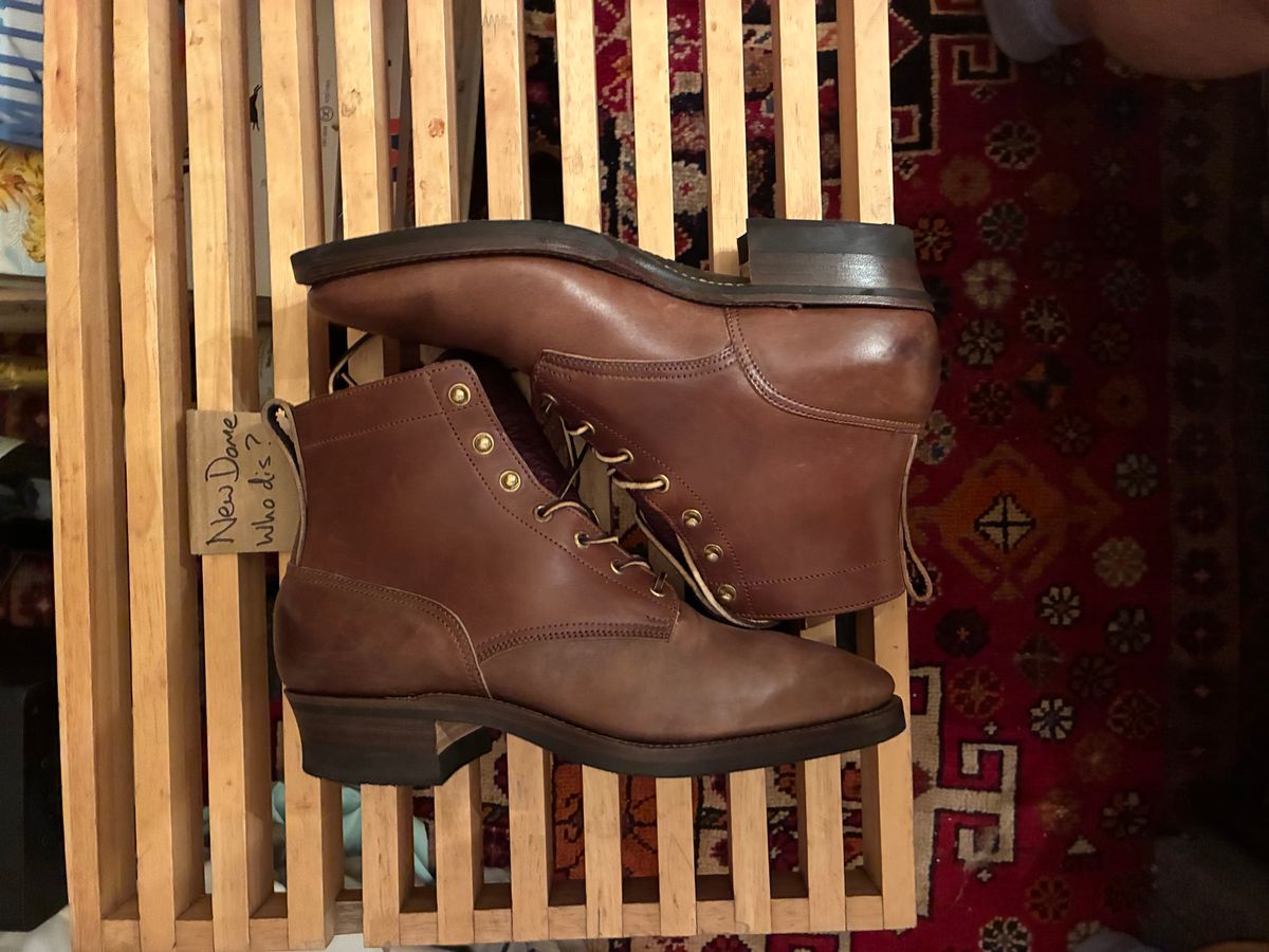 Photo by donnenbergns on October 1, 2025 of the Rolling Dub Trio Griffin 8.5" Plain Toe Boots in Natural Horsebutt.