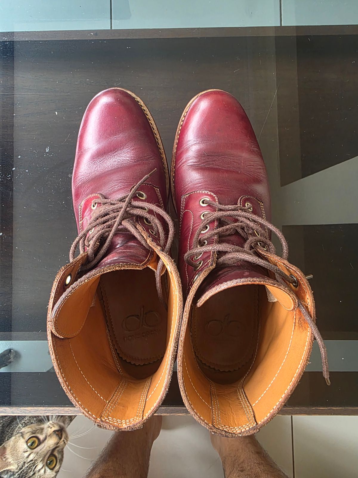 Photo by dipatyas on March 4, 2026 of the Don's Original Royale in Horween Color 8 Chromexcel.