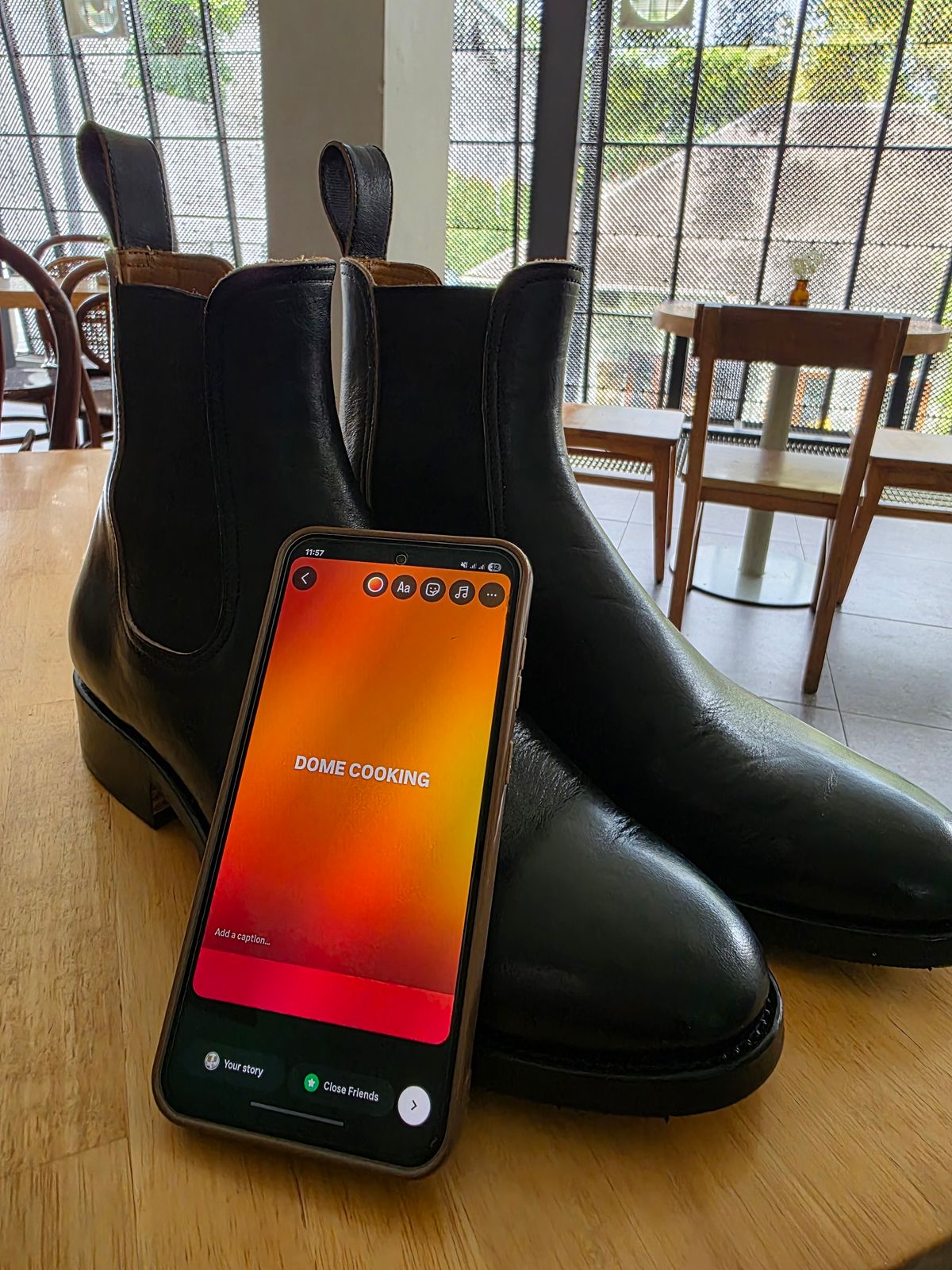 Photo by dipatyas on November 1, 2025 of the Briselblack The Seventh Chelsea Boot in Maryam Natural Horsebutt Overdyed Black.