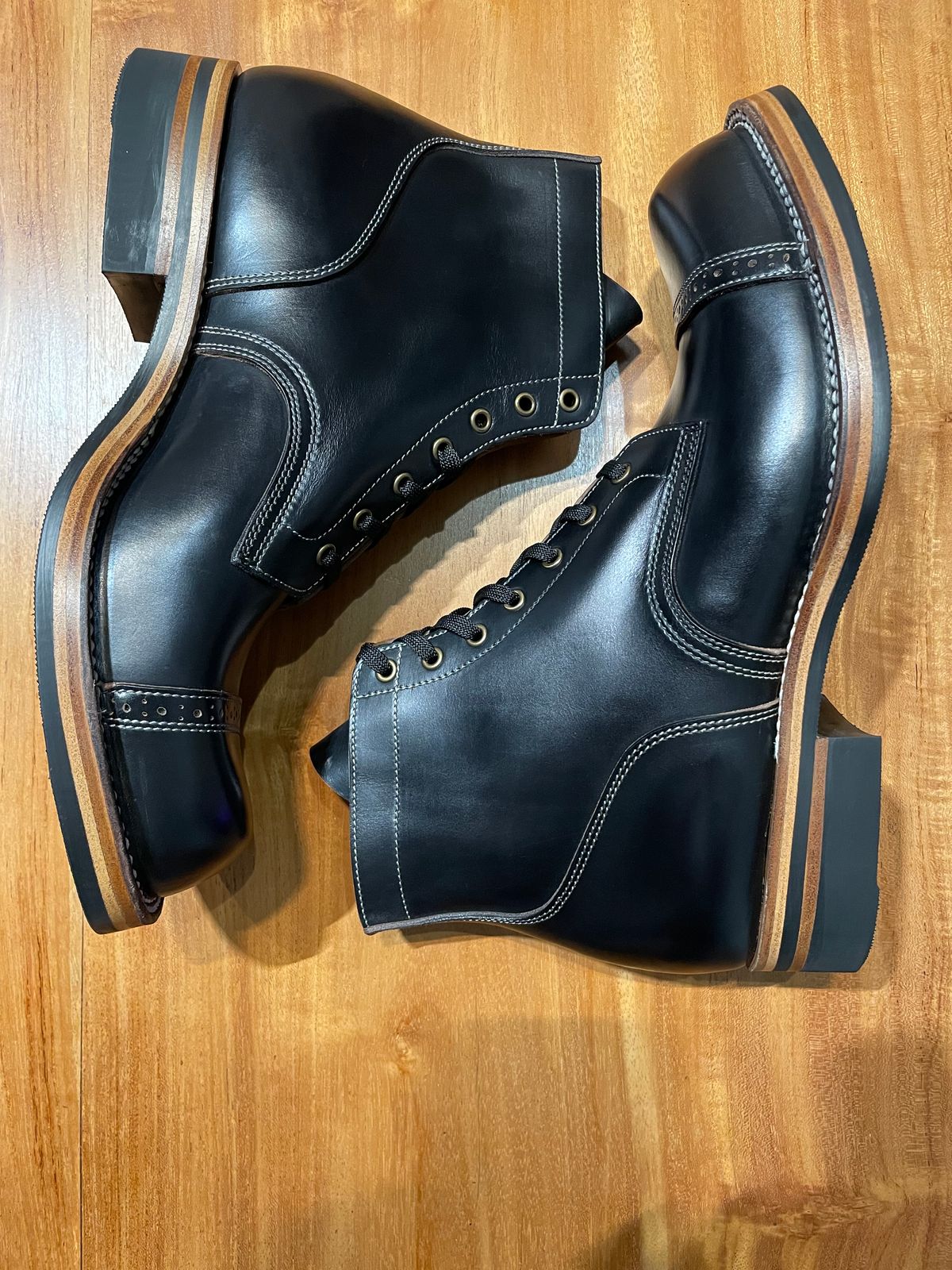 Photo by Zephyr11 on November 3, 2025 of the Johnny Works Miner Boots 6310 in Horween Black Teacore Chromexcel.