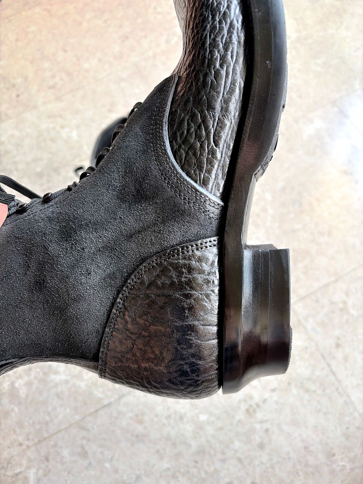 Photo by Zephyr11 on January 31, 2026 of the Johnny Works Jump Boots in Shark Skin & Maryam Natural Horsebutt Roughout.