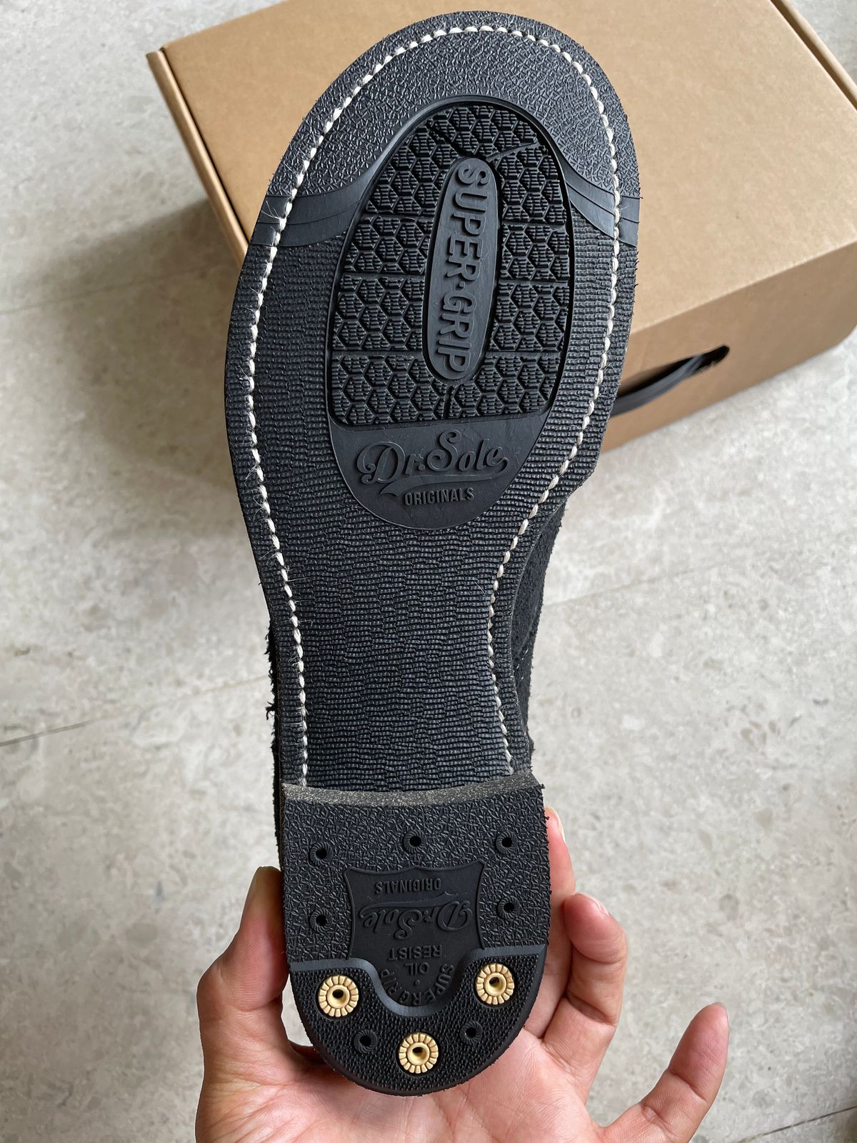 Photo by Zephyr11 on April 24, 2025 of the Pioneer Dr Sole OZ Tropper Withered Fig in Black Roughout.