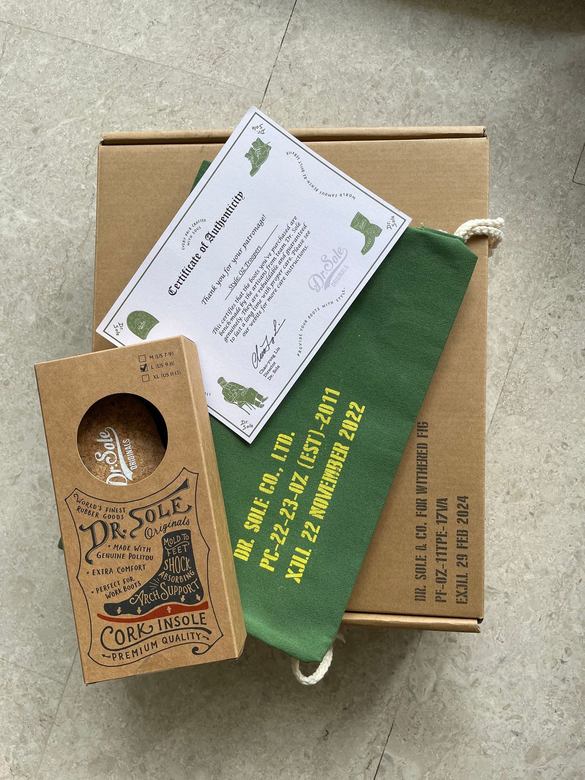 Photo by Zephyr11 on April 24, 2025 of the Pioneer Dr Sole OZ Tropper Withered Fig in Black Roughout.