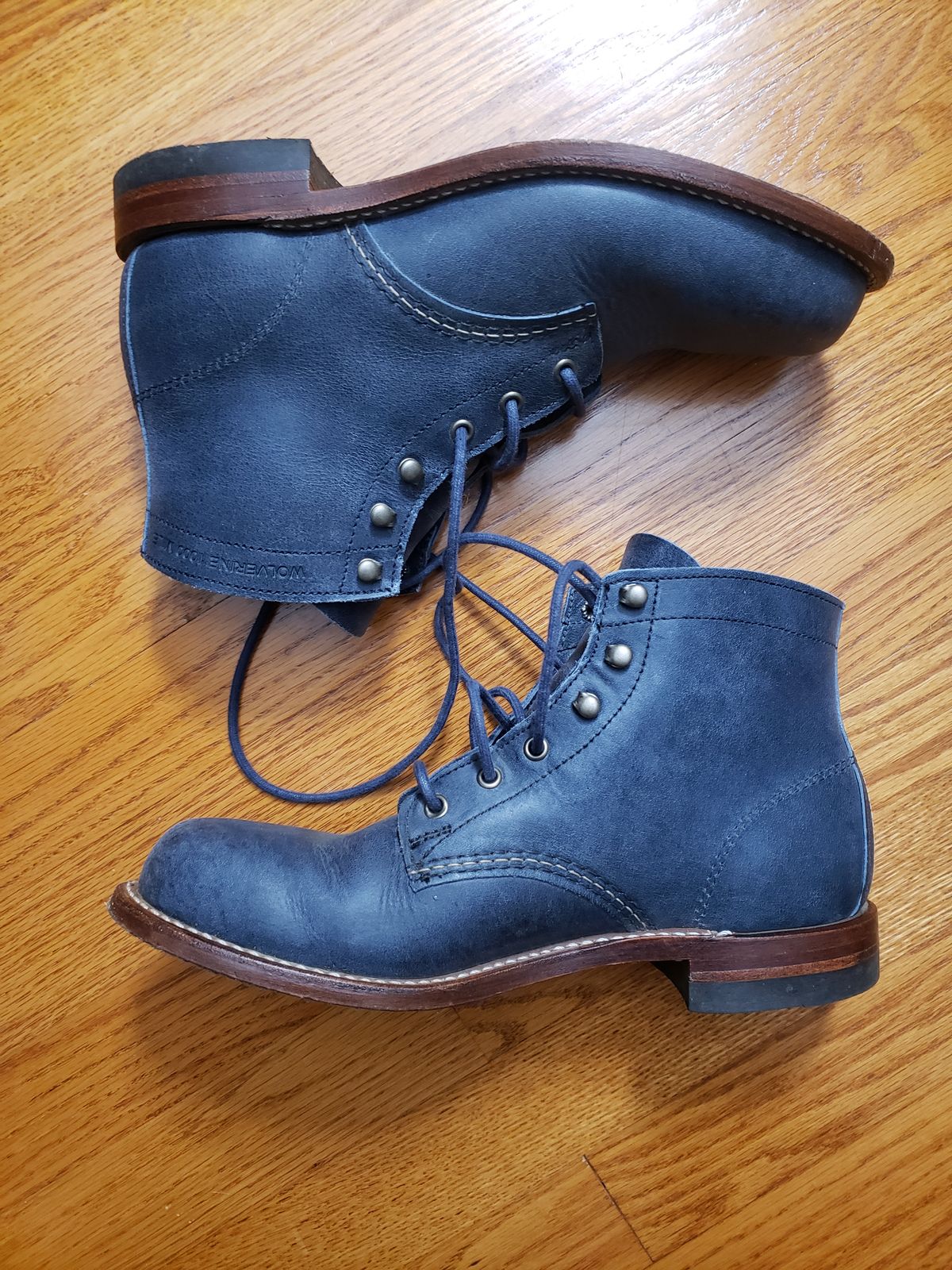 Photo by bootsforlife on November 6, 2025 of the Wolverine 1000 Mile Plain-Toe Boot in Horween Navy Olive Tan.