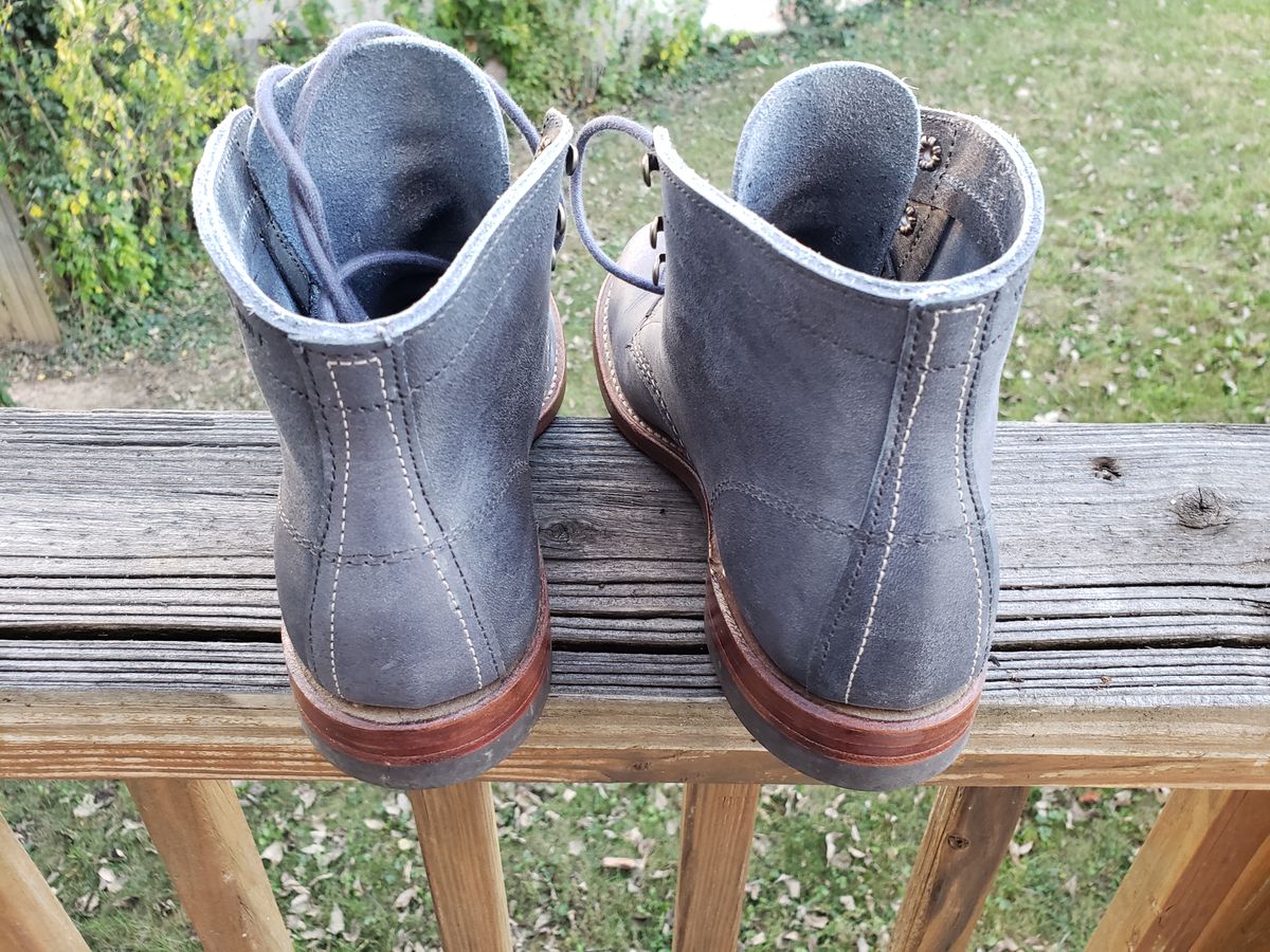 Photo by bootsforlife on October 15, 2025 of the Wolverine 1000 Mile Plain-Toe Boot in Horween Navy Olive Tan.