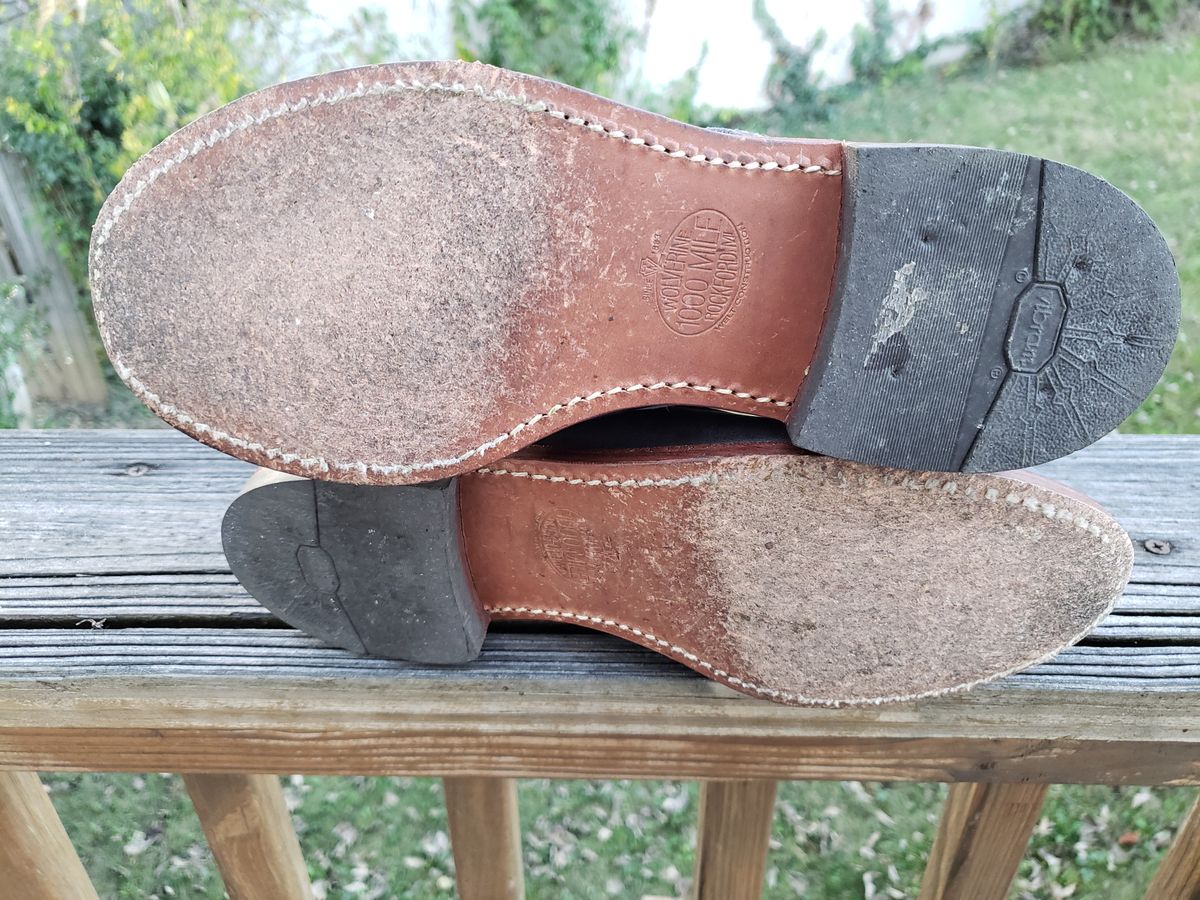 Photo by bootsforlife on October 15, 2025 of the Wolverine 1000 Mile Plain-Toe Boot in Horween Navy Olive Tan.