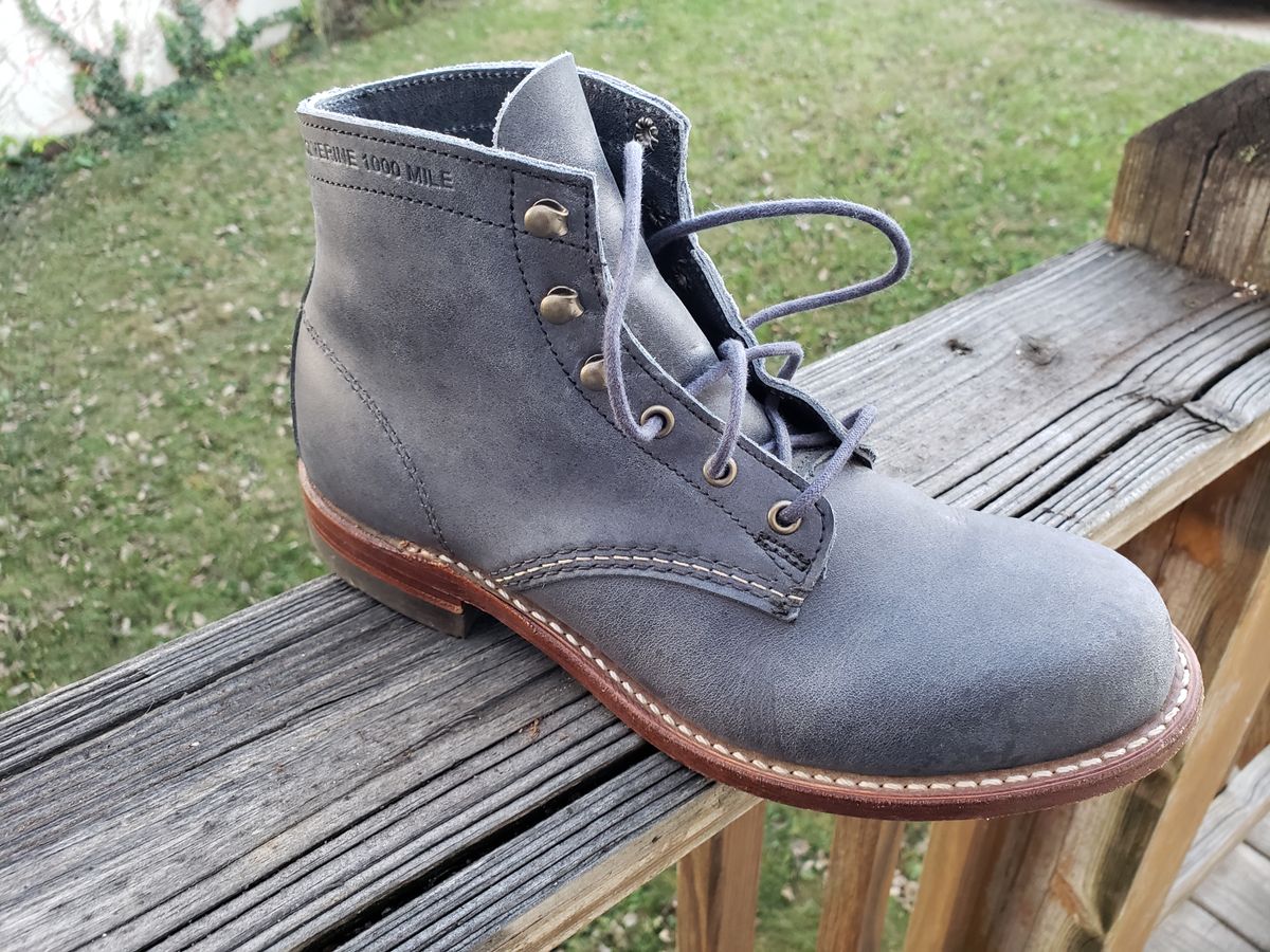 Photo by bootsforlife on October 15, 2025 of the Wolverine 1000 Mile Plain-Toe Boot in Horween Navy Olive Tan.