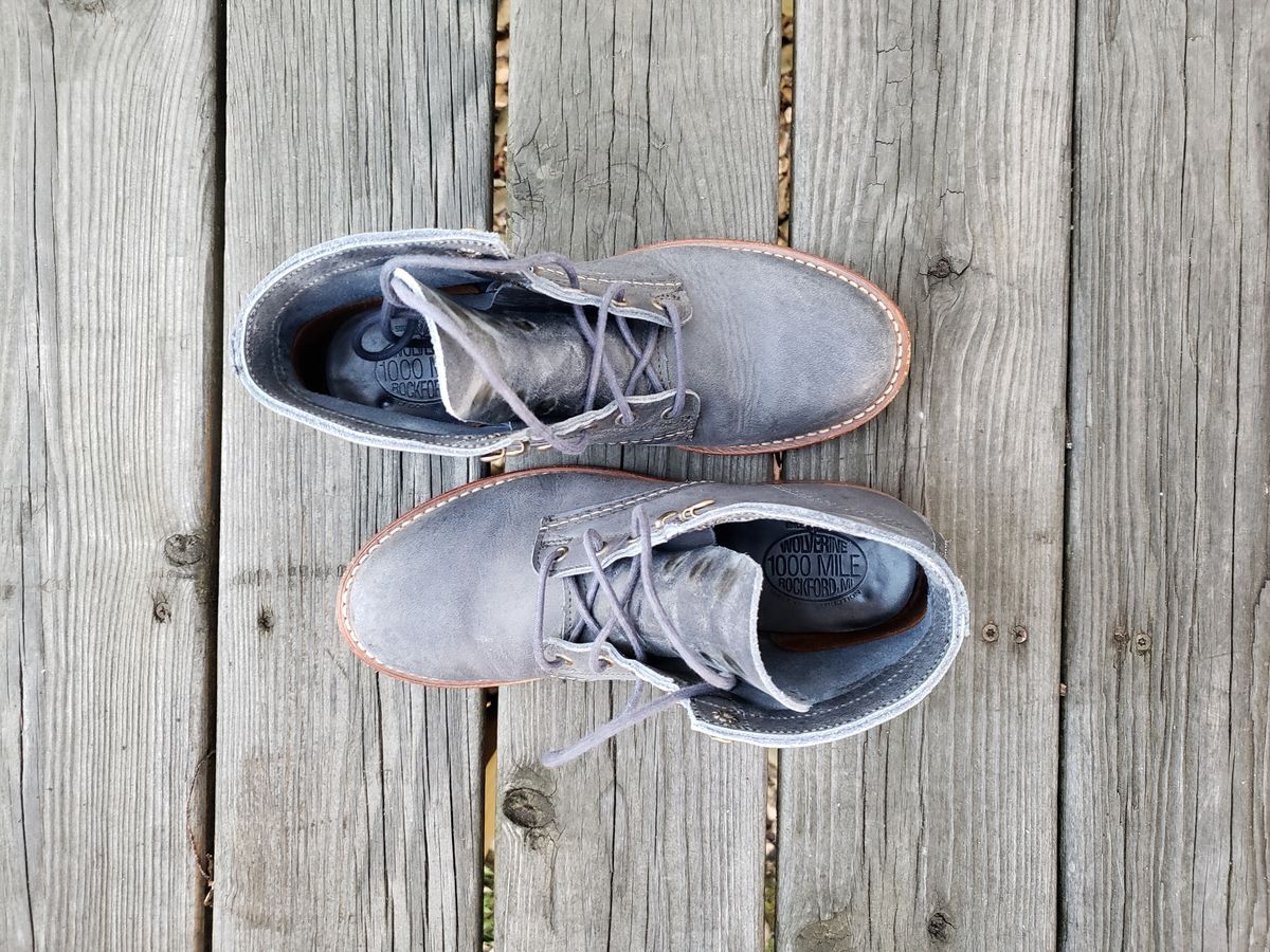Photo by bootsforlife on October 15, 2025 of the Wolverine 1000 Mile Plain-Toe Boot in Horween Navy Olive Tan.