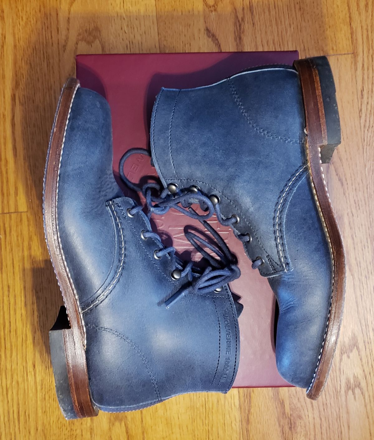 Photo by bootsforlife on December 6, 2025 of the Wolverine 1000 Mile Plain-Toe Boot in Horween Navy Olive Tan.