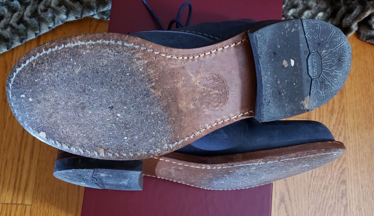 Photo by bootsforlife on December 6, 2025 of the Wolverine 1000 Mile Plain-Toe Boot in Horween Navy Olive Tan.