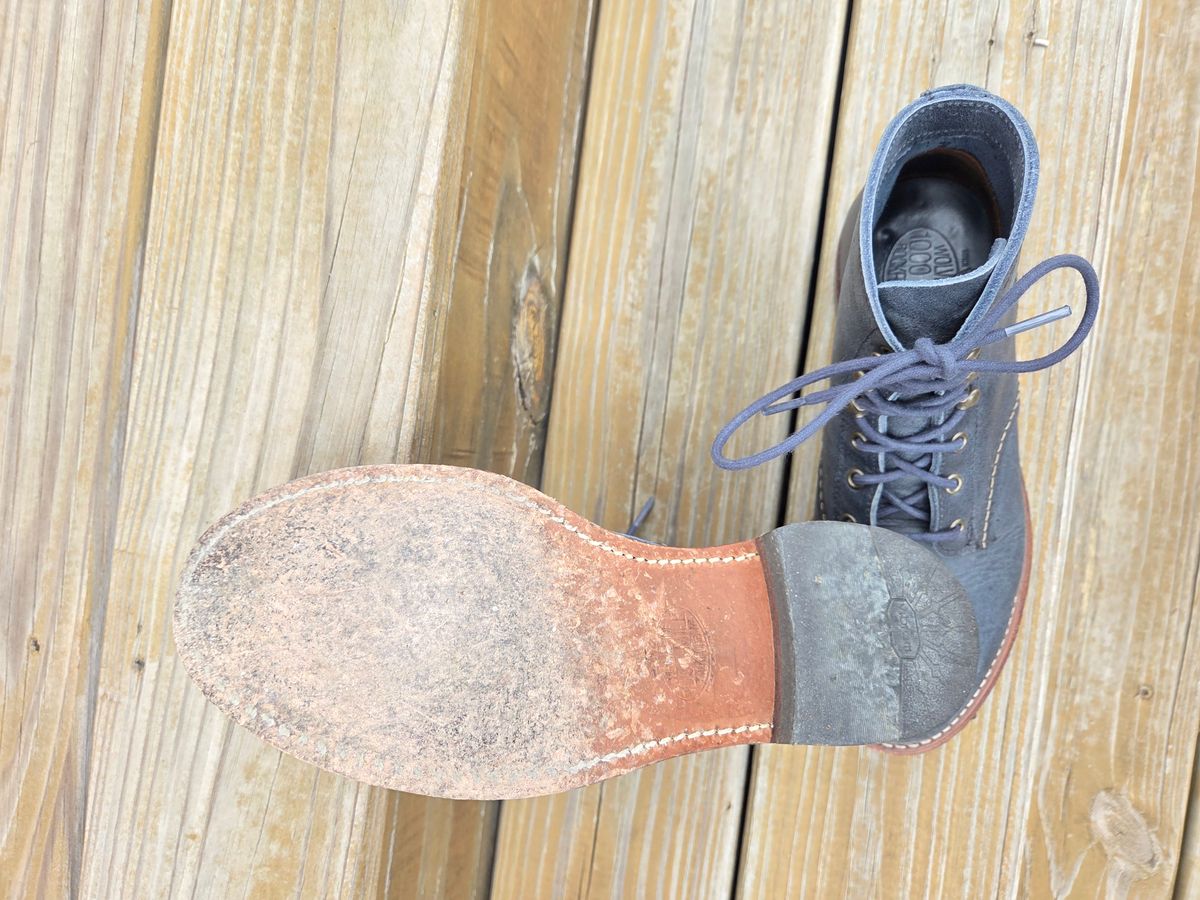 Photo by bootsforlife on January 5, 2026 of the Wolverine 1000 Mile Plain-Toe Boot in Horween Navy Olive Tan.