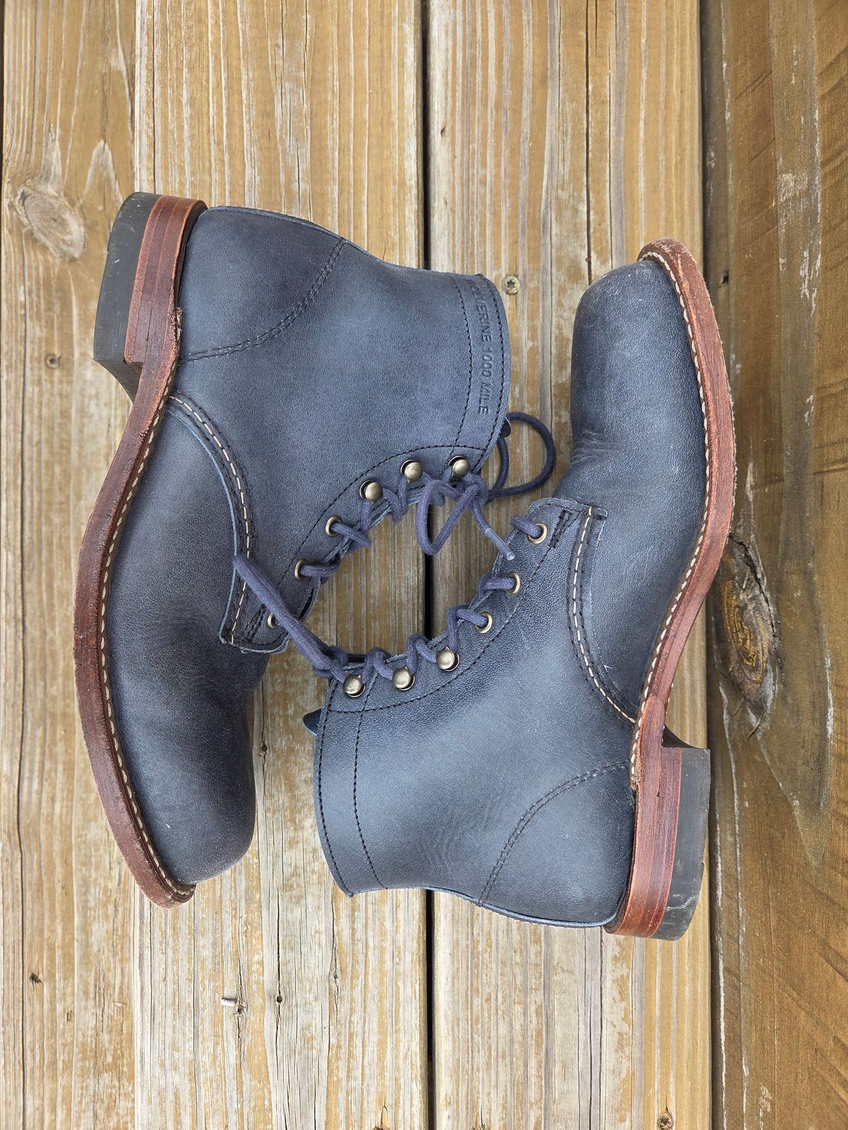 Photo by bootsforlife on January 5, 2026 of the Wolverine 1000 Mile Plain-Toe Boot in Horween Navy Olive Tan.