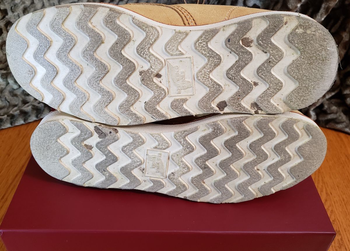 Photo by bootsforlife on December 6, 2025 of the Red Wing 6-Inch Classic Moc in S.B. Foot Hawthorne Abilene.