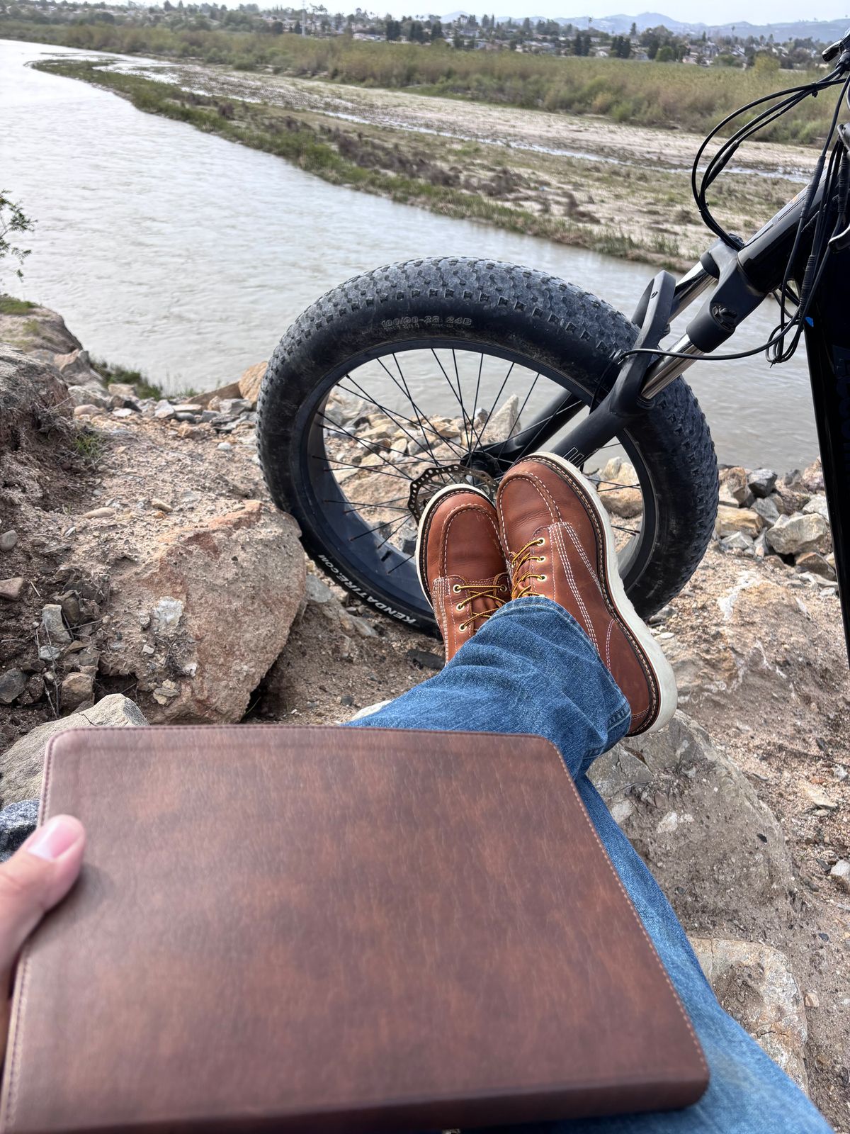 Photo by GodsRedeemed on March 16, 2025 of the Thorogood American Heritage 6" Moc Toe in Tobacco Gladiator Oil-Tanned.