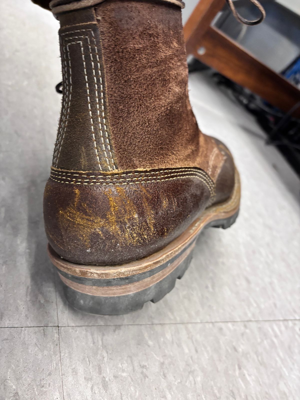 Photo by GodsRedeemed on December 18, 2024 of the Baker’s Custom White’s Bounty Hunters Bounty Hunters in Horween Cinnamon Waxed Flesh & Seidel Brown Oil Tan Roughout & Horween Olive Waxed Flesh.
