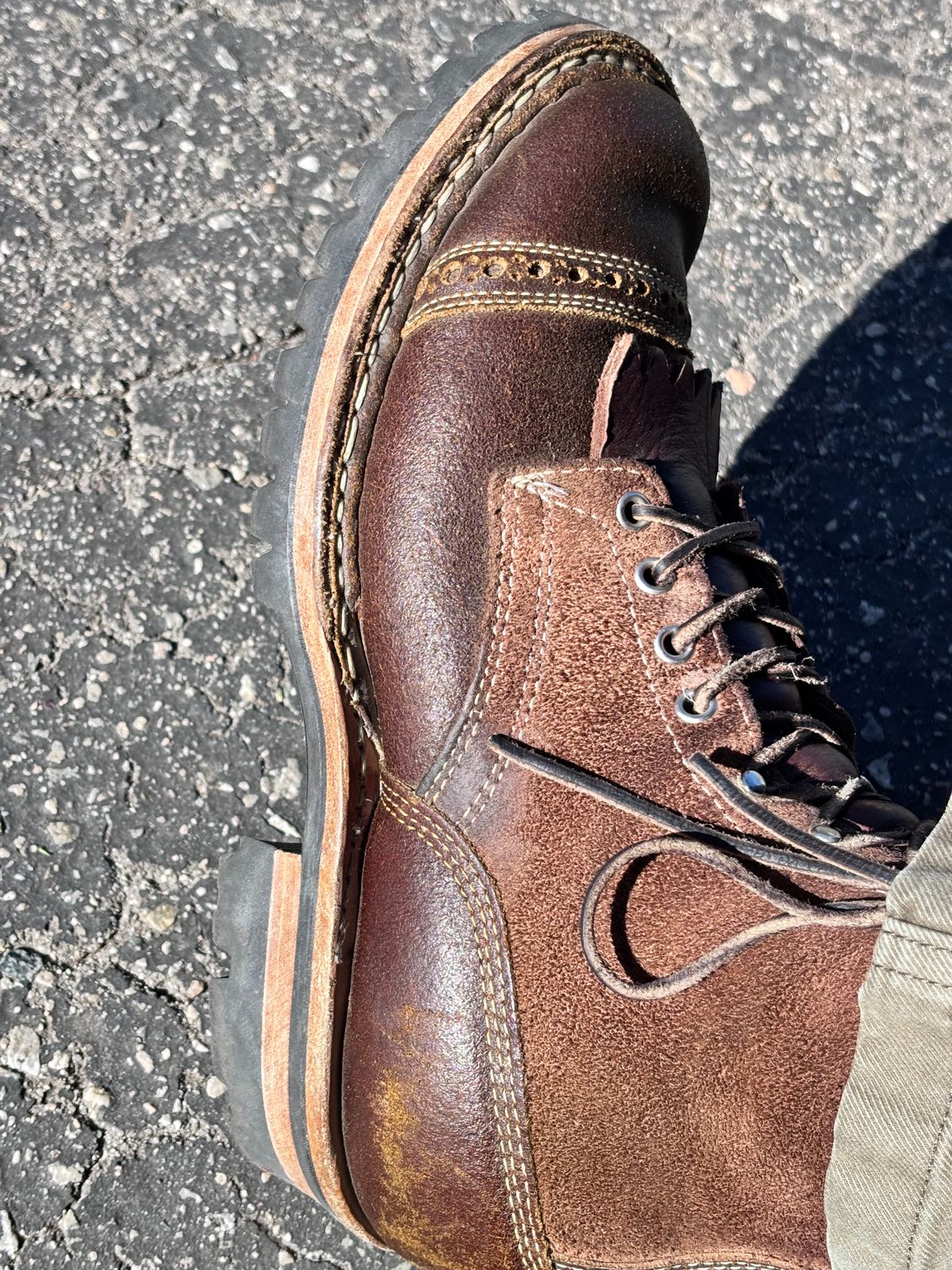 Photo by GodsRedeemed on January 7, 2025 of the Baker’s Custom White’s Bounty Hunters Bounty Hunters in Horween Cinnamon Waxed Flesh & Seidel Brown Oil Tan Roughout & Horween Olive Waxed Flesh.