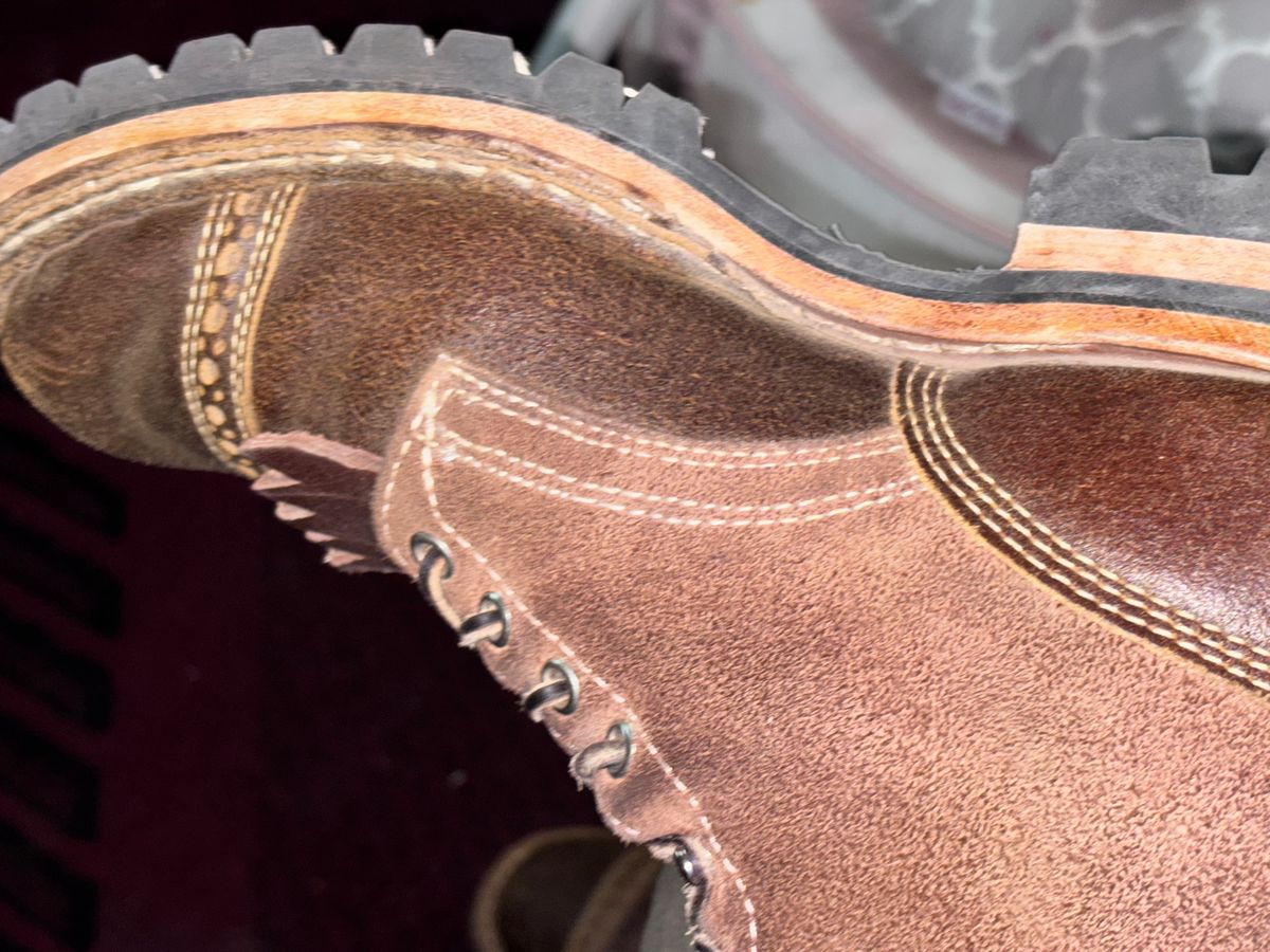 Photo by GodsRedeemed on January 13, 2025 of the Baker’s Custom White’s Bounty Hunters Bounty Hunters in Horween Cinnamon Waxed Flesh & Seidel Brown Oil Tan Roughout & Horween Olive Waxed Flesh.