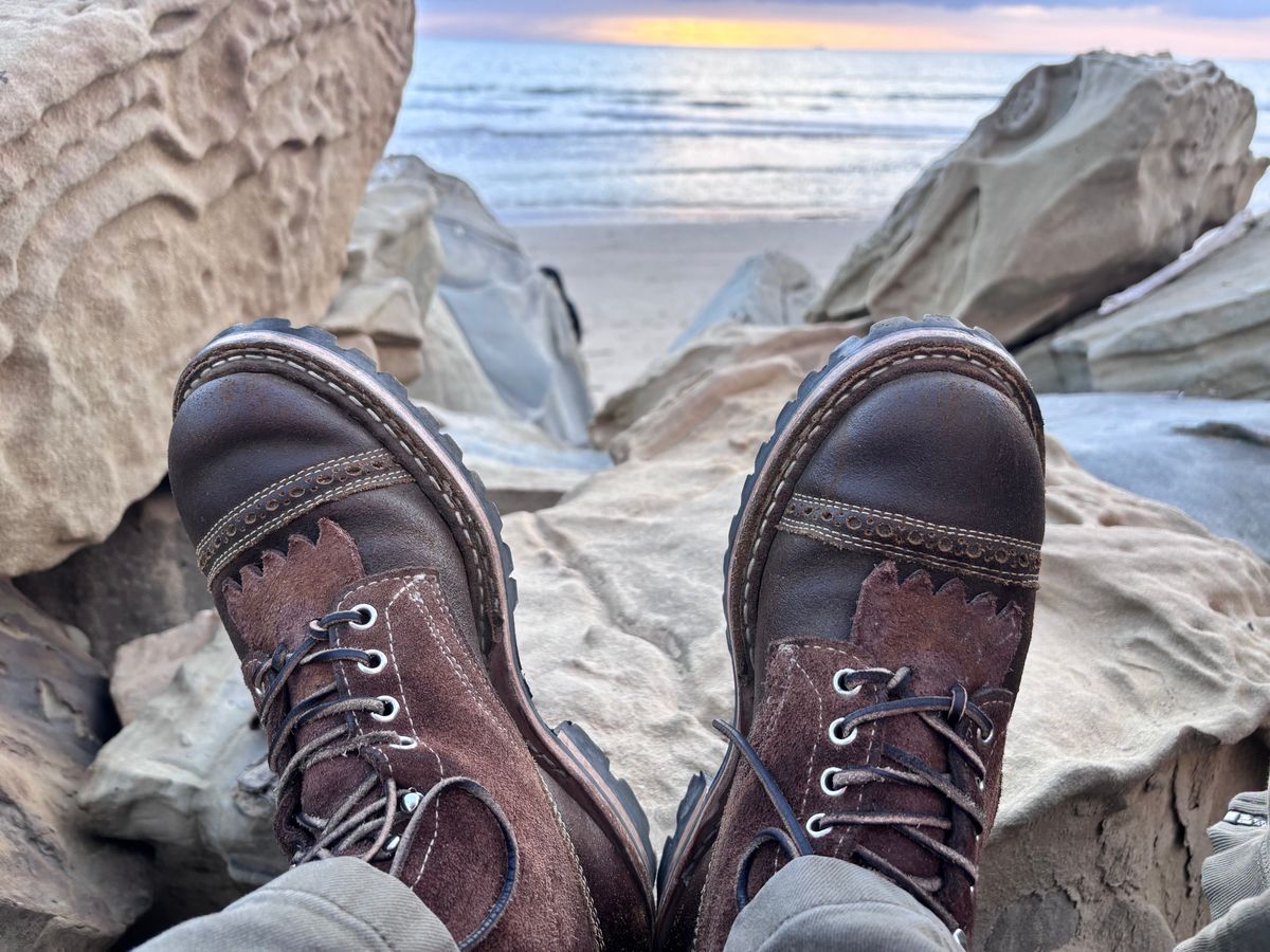 Photo by GodsRedeemed on January 26, 2025 of the Baker’s Custom White’s Bounty Hunters Bounty Hunters in Horween Cinnamon Waxed Flesh & Seidel Brown Oil Tan Roughout & Horween Olive Waxed Flesh.
