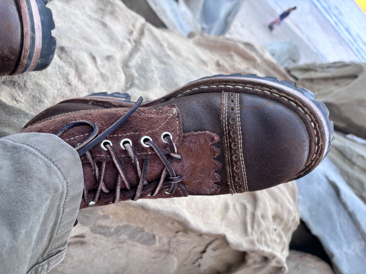 Photo by GodsRedeemed on January 26, 2025 of the Baker’s Custom White’s Bounty Hunters Bounty Hunters in Horween Cinnamon Waxed Flesh & Seidel Brown Oil Tan Roughout & Horween Olive Waxed Flesh.
