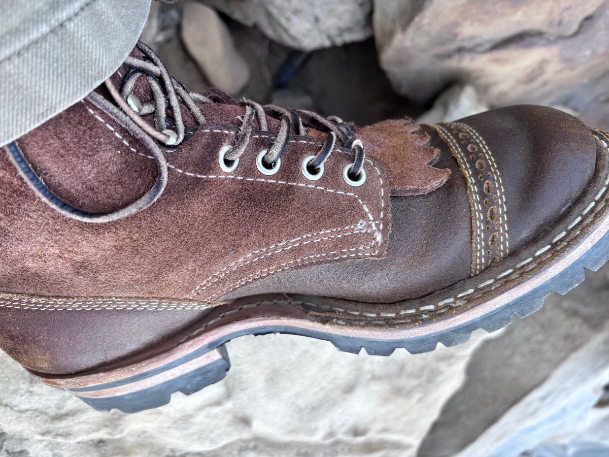Photo by GodsRedeemed on January 26, 2025 of the Baker’s Custom White’s Bounty Hunters Bounty Hunters in Horween Cinnamon Waxed Flesh & Seidel Brown Oil Tan Roughout & Horween Olive Waxed Flesh.