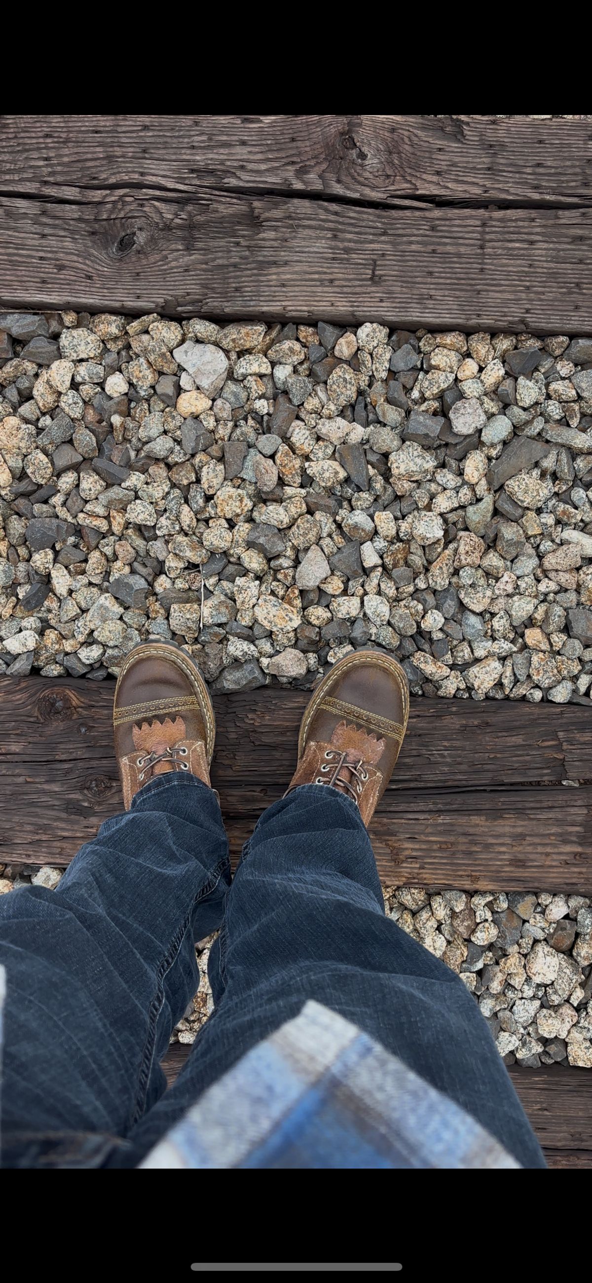 Photo by GodsRedeemed on January 30, 2025 of the Baker’s Custom White’s Bounty Hunters Bounty Hunters in Horween Cinnamon Waxed Flesh & Seidel Brown Oil Tan Roughout & Horween Olive Waxed Flesh.