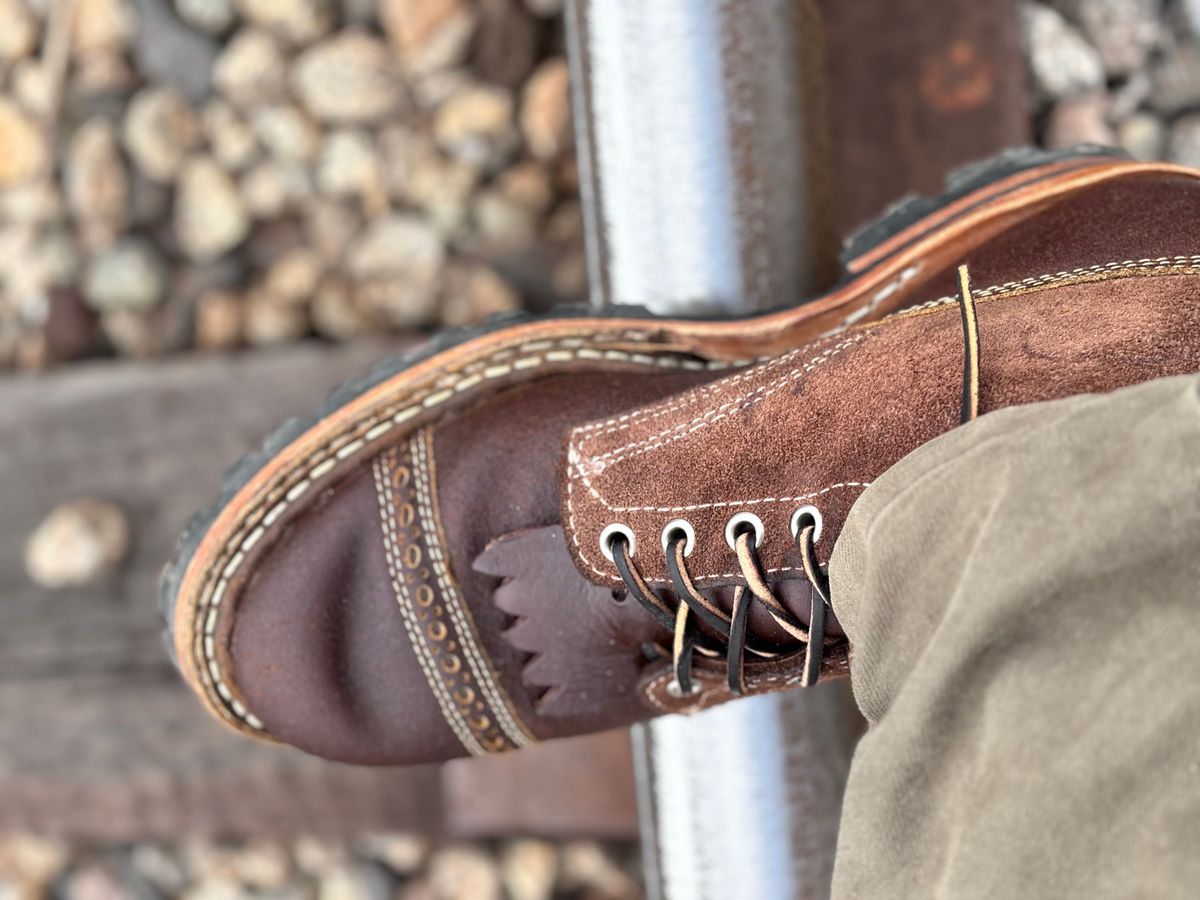 Photo by GodsRedeemed on November 27, 2024 of the Baker’s Custom White’s Bounty Hunters Bounty Hunters in Horween Cinnamon Waxed Flesh & Seidel Brown Oil Tan Roughout & Horween Olive Waxed Flesh.