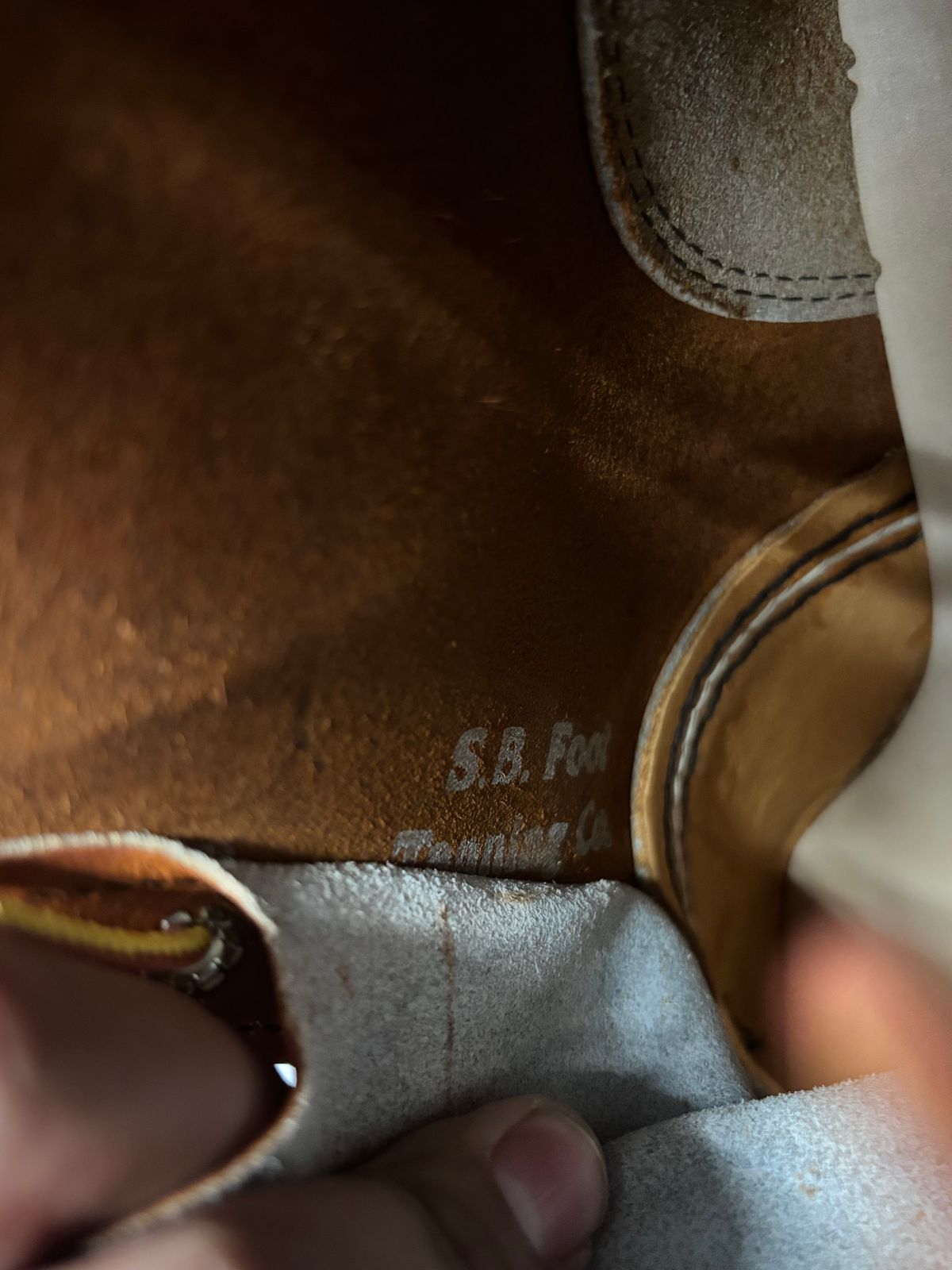 Photo by GodsRedeemed on October 11, 2024 of the Red Wing 6-Inch Classic Moc in S.B. Foot Oro Legacy.