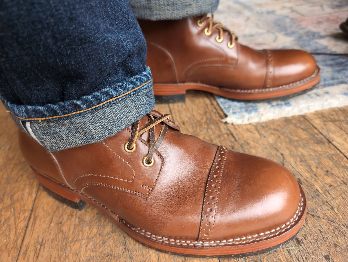 Photo by sam_enough on April 23, 2025 of the Blkbrd Shoemaker Blkbrd Shoemaker/Luchador-Z Service Boot in Maryam Toscanello Horsebutt.