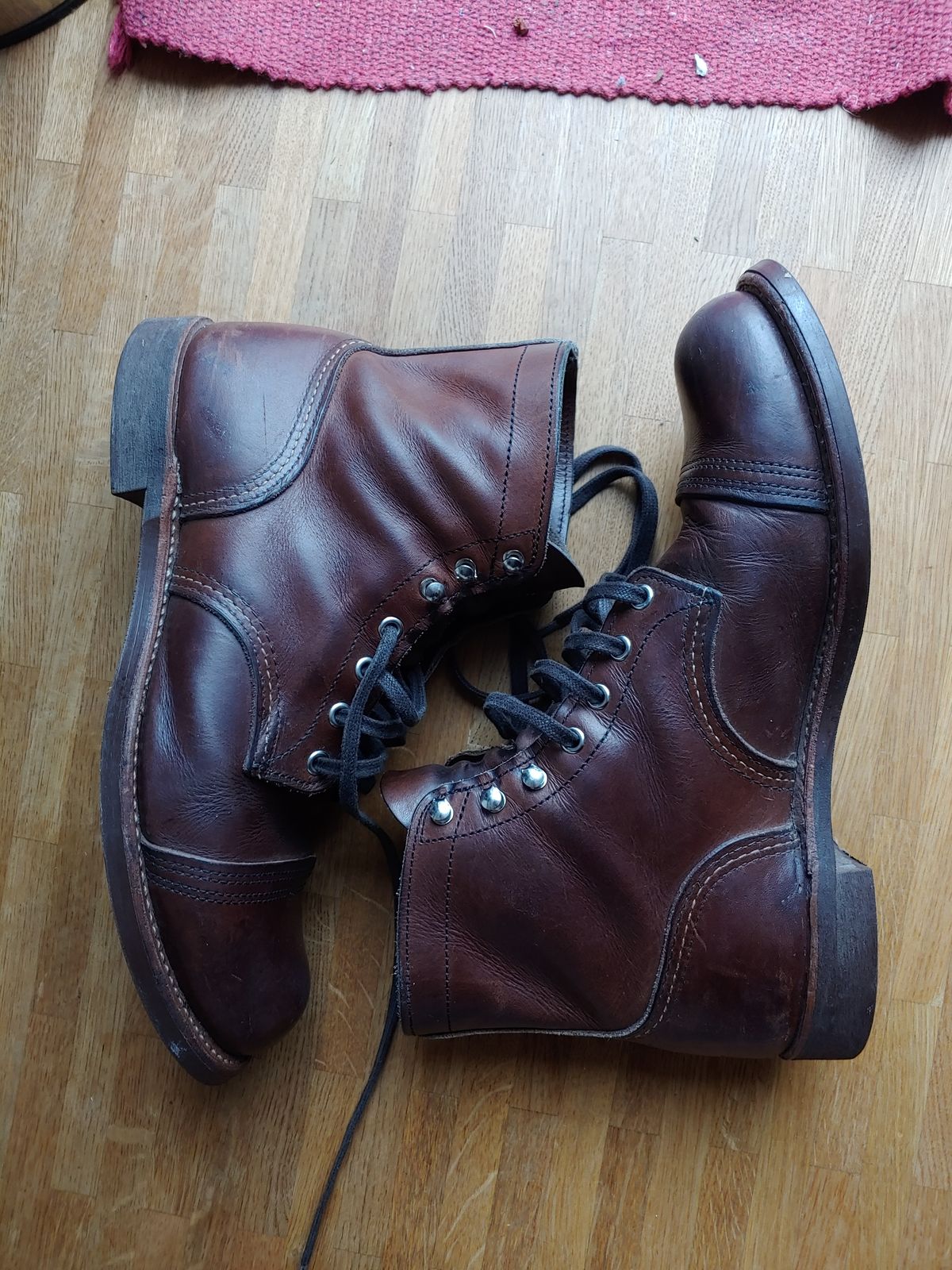 Photo by brunizam on January 17, 2023 of the Red Wing Iron Ranger in S.B. Foot Amber Harness.