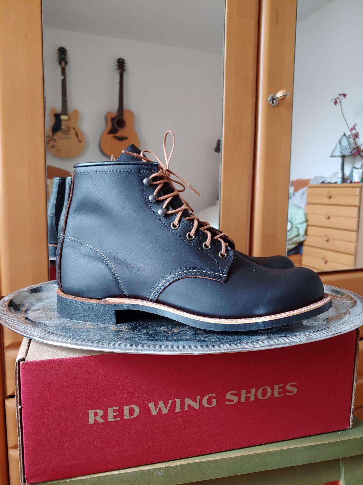 Photo by brunizam on November 2, 2023 of the Red Wing Blacksmith in S.B. Foot Black Prairie.