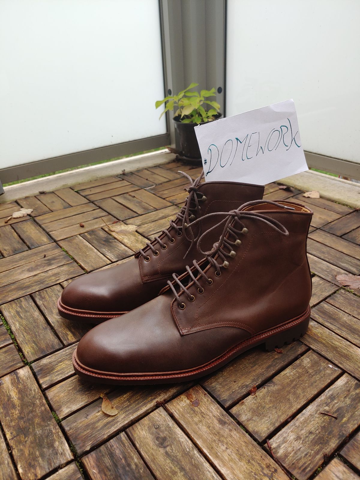 Photo by brunizam on October 1, 2022 of the Meermin Service Boot in Rust Waxy Calf.