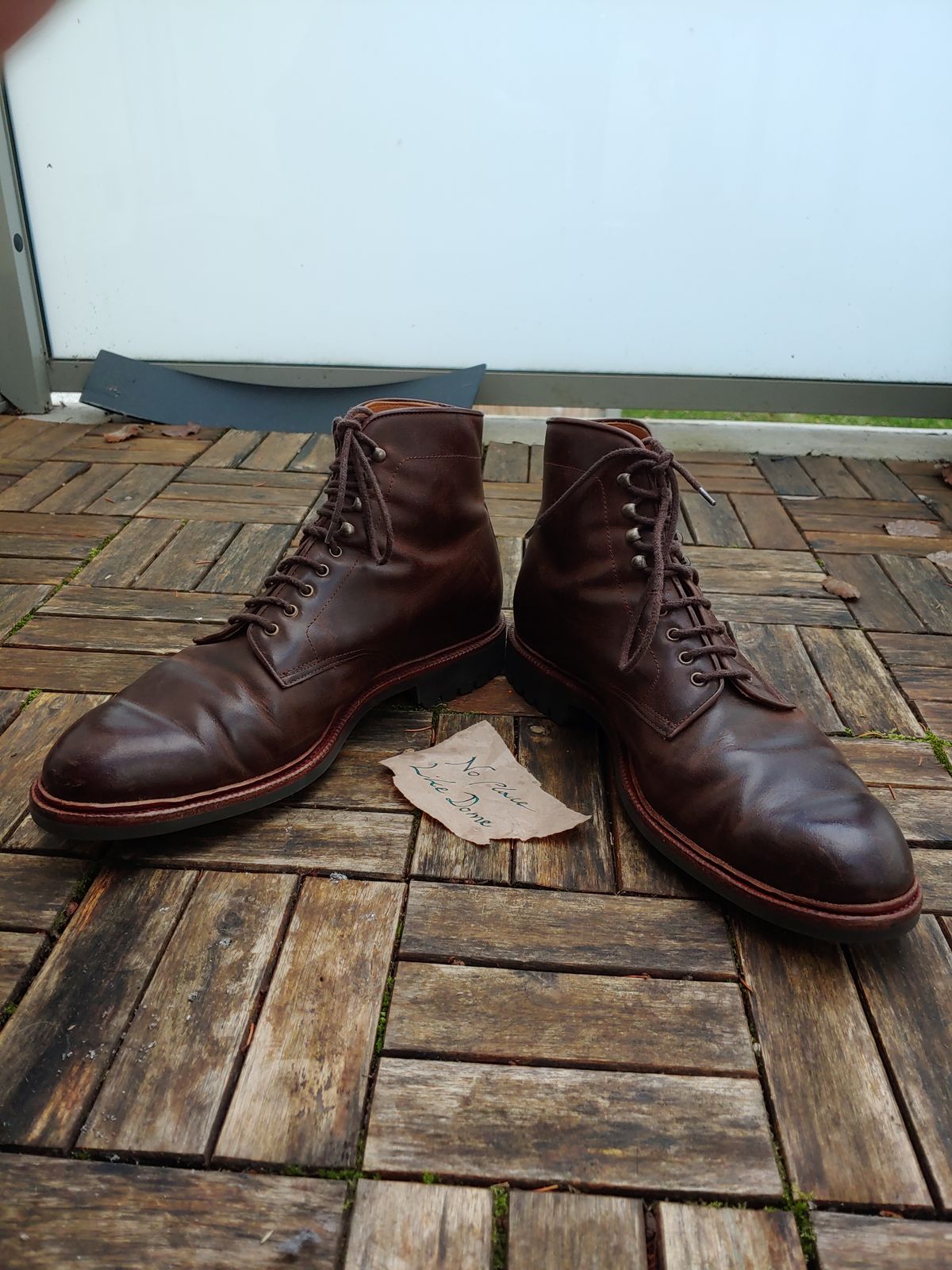 Photo by brunizam on November 2, 2022 of the Meermin Service Boot in Rust Waxy Calf.