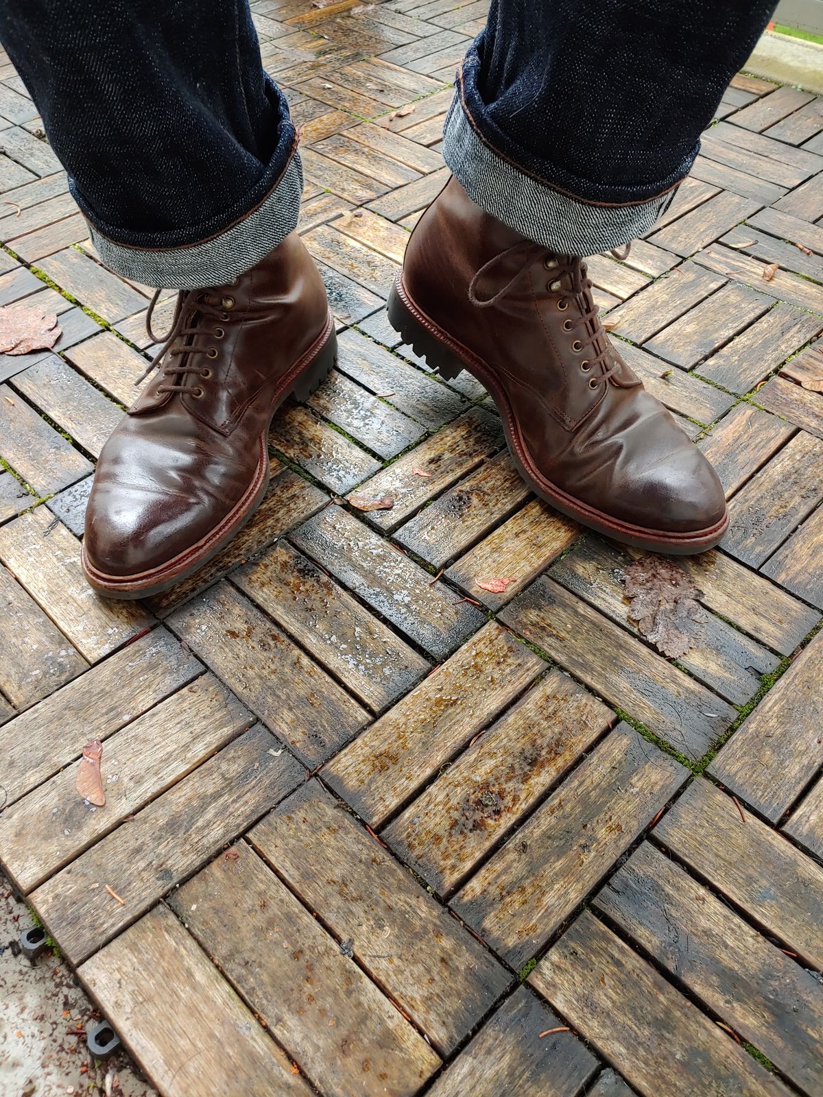 Photo by brunizam on December 2, 2022 of the Meermin Service Boot in Rust Waxy Calf.