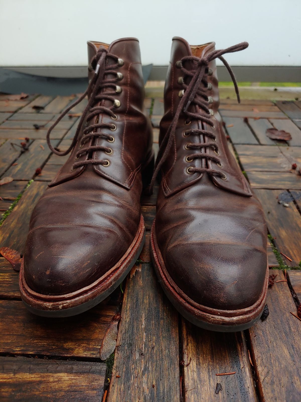 Photo by brunizam on January 3, 2023 of the Meermin Service Boot in Rust Waxy Calf.