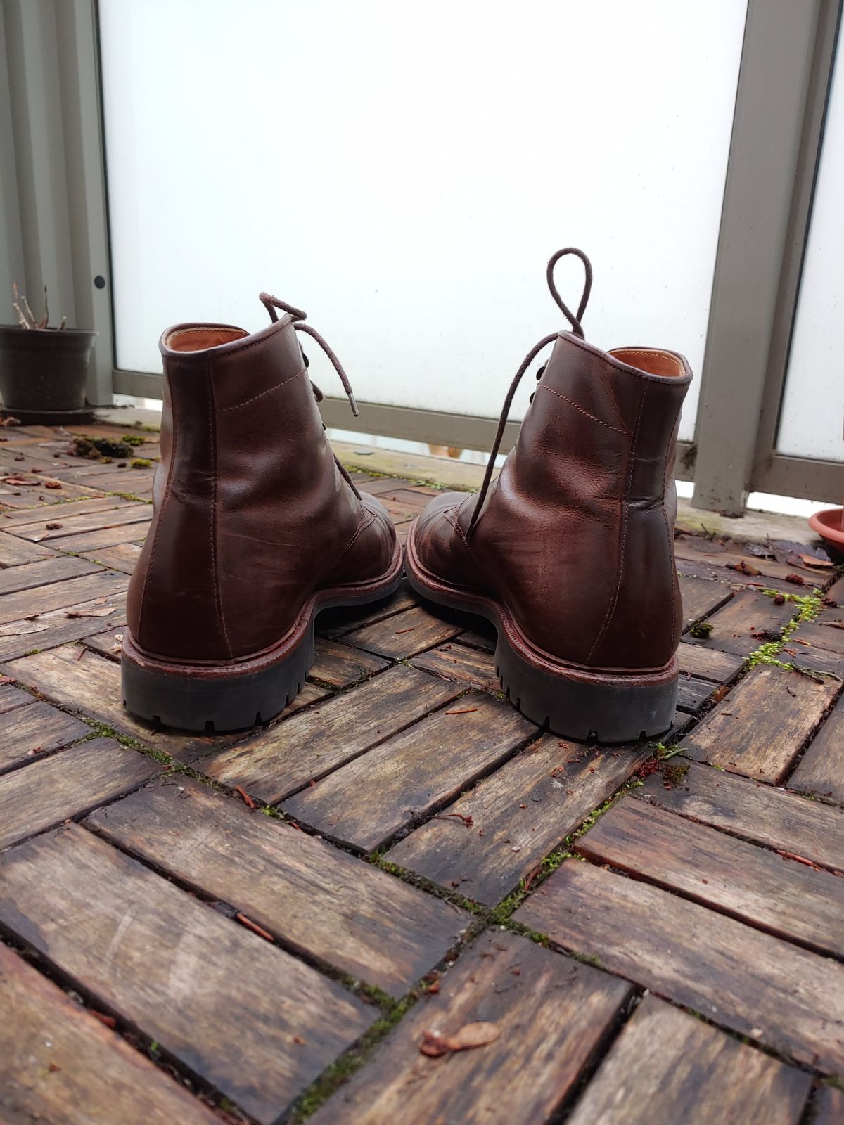 Photo by brunizam on February 1, 2023 of the Meermin Service Boot in Rust Waxy Calf.