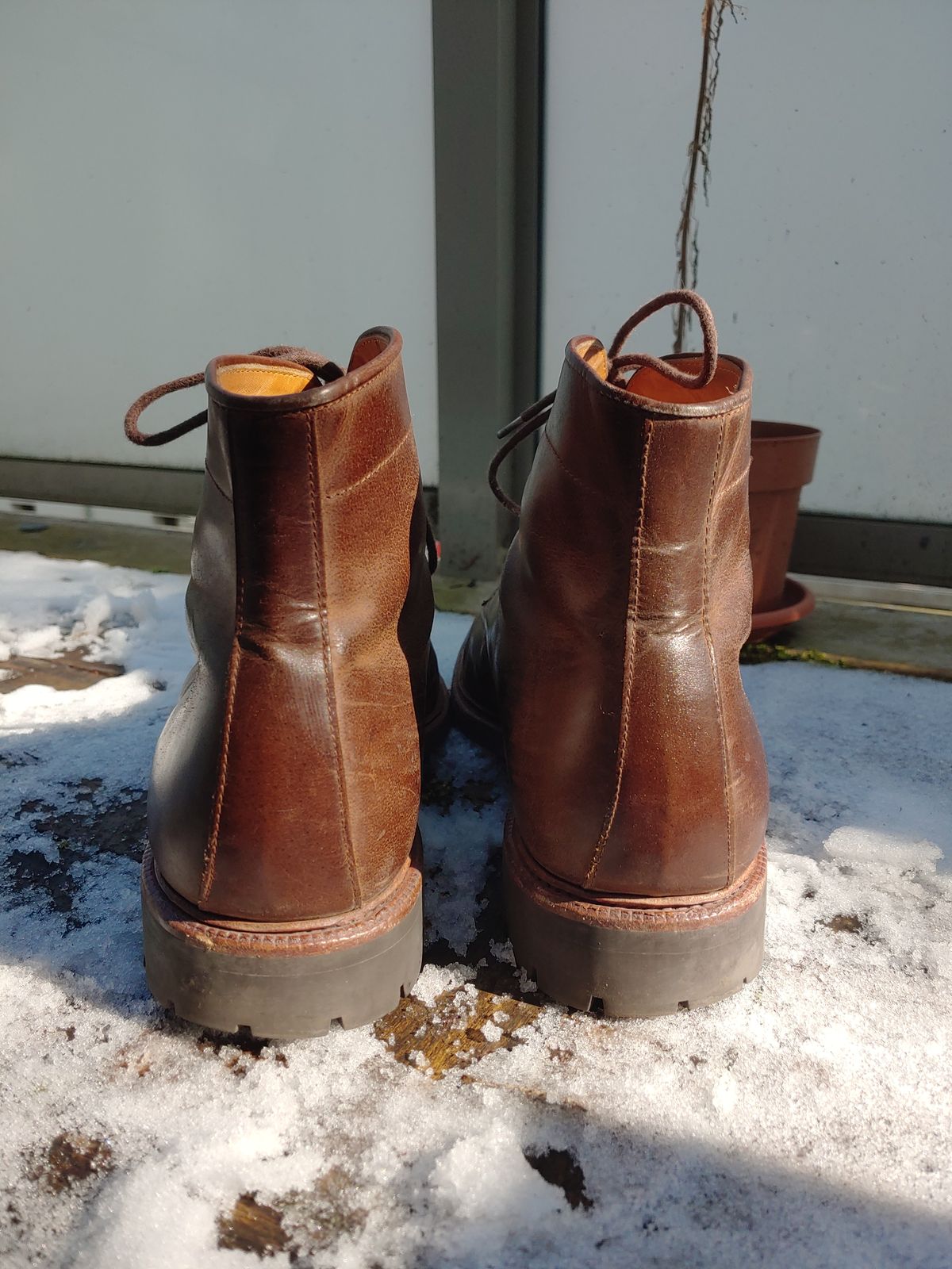 Photo by brunizam on March 1, 2023 of the Meermin Service Boot in Rust Waxy Calf.