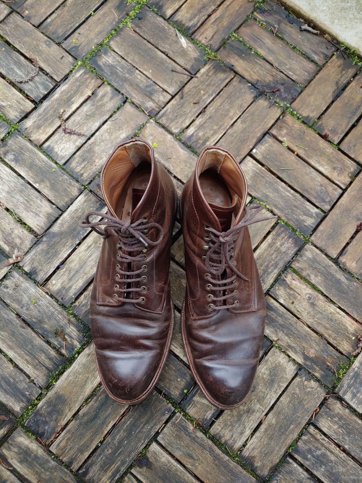 Photo by brunizam on April 2, 2023 of the Meermin Service Boot in Rust Waxy Calf.