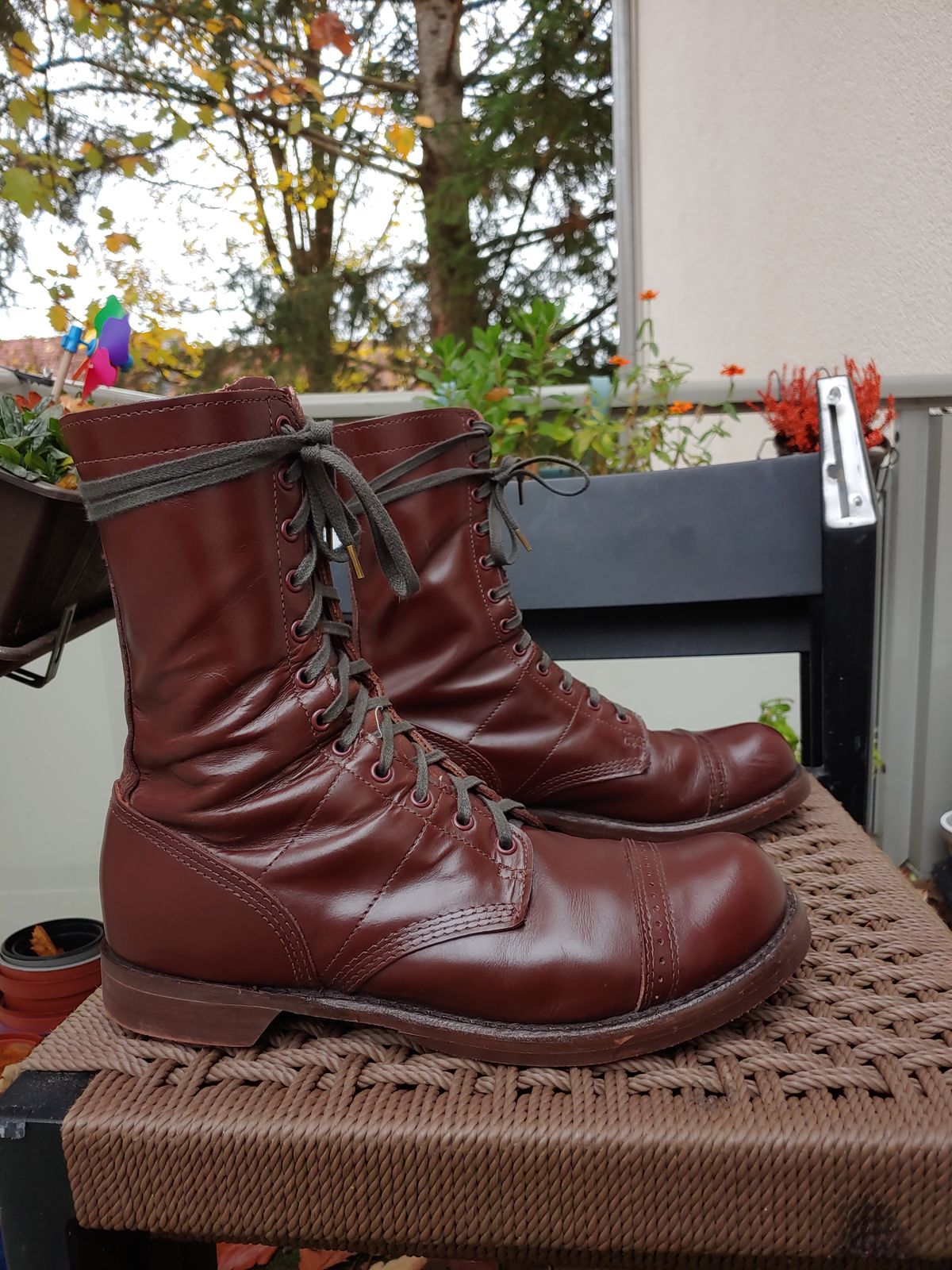 Photo by brunizam on November 2, 2023 of the Corcoran CV1511 in Performance "Spit Shine-able" leather.
