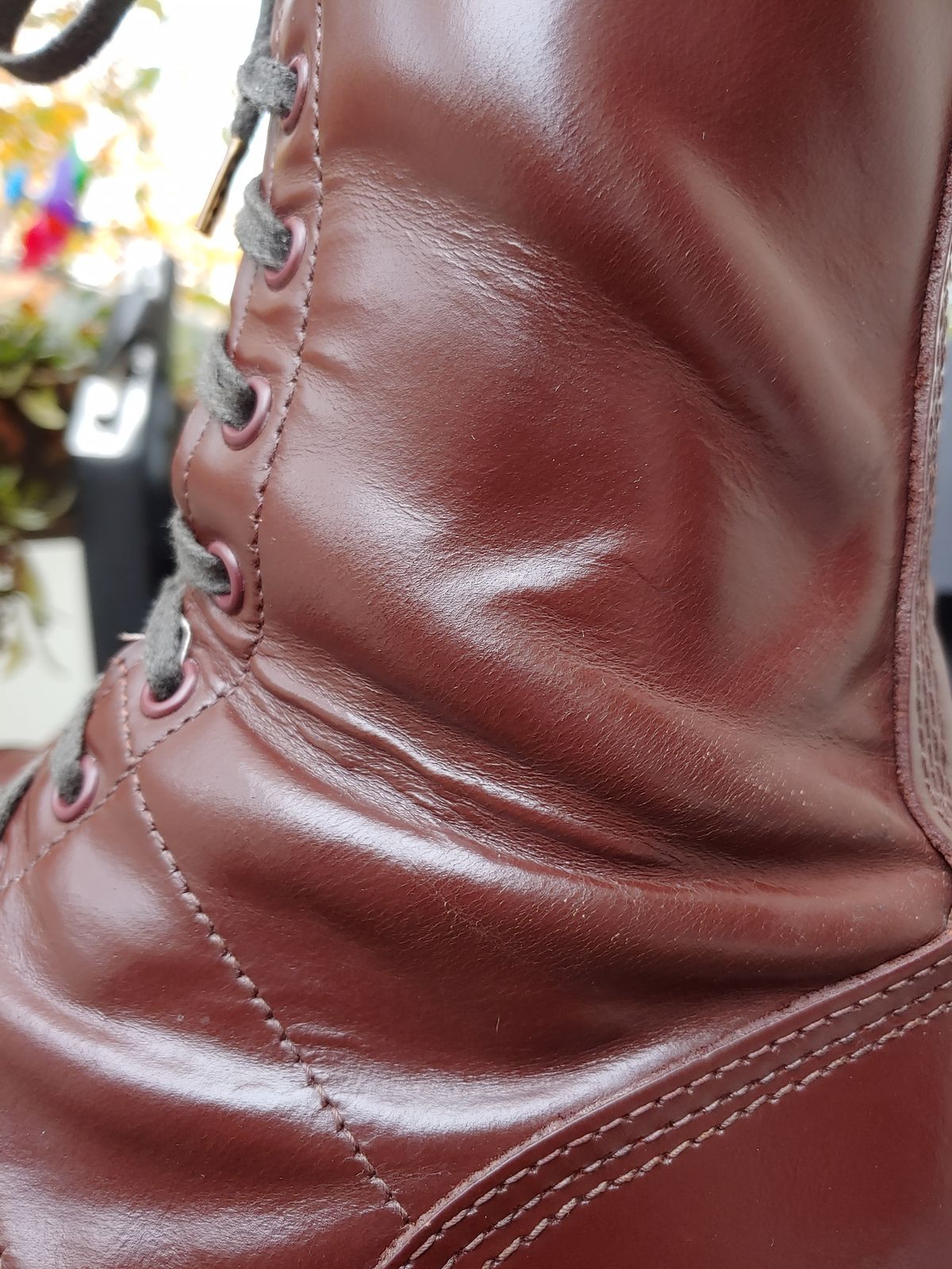 Photo by brunizam on November 2, 2023 of the Corcoran CV1511 in Performance "Spit Shine-able" leather.
