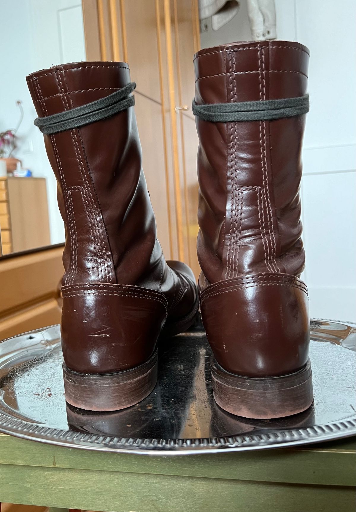 Photo by brunizam on December 2, 2023 of the Corcoran CV1511 in Performance "Spit Shine-able" leather.