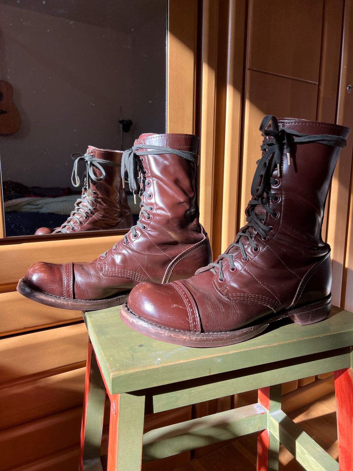 Photo by brunizam on February 5, 2024 of the Corcoran CV1511 in Performance "Spit Shine-able" leather.
