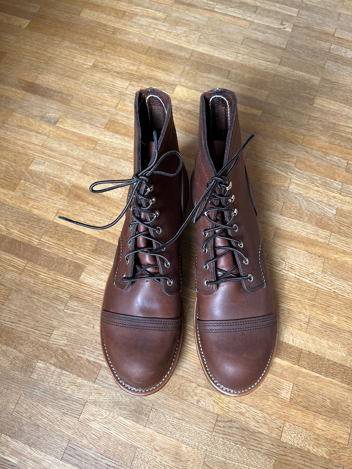 Photo by brunizam on November 1, 2025 of the Red Wing Iron Ranger in S.B. Foot Amber Harness.